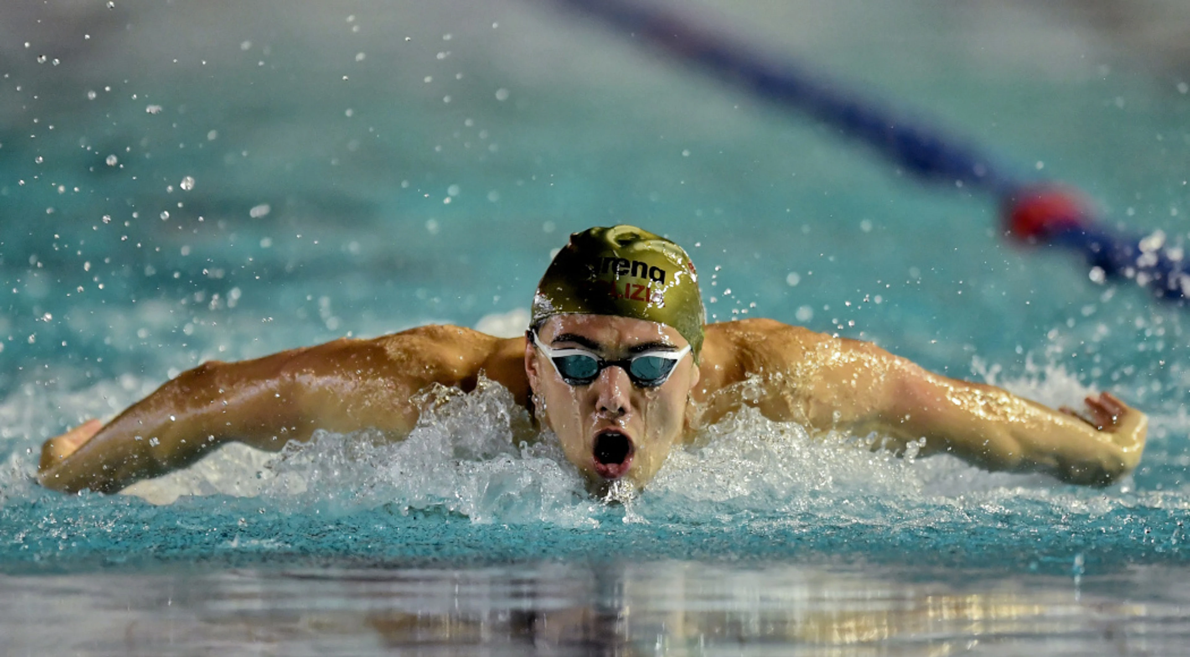 Ceccon breaks WR as Pilato completes Italian golden hat-trick