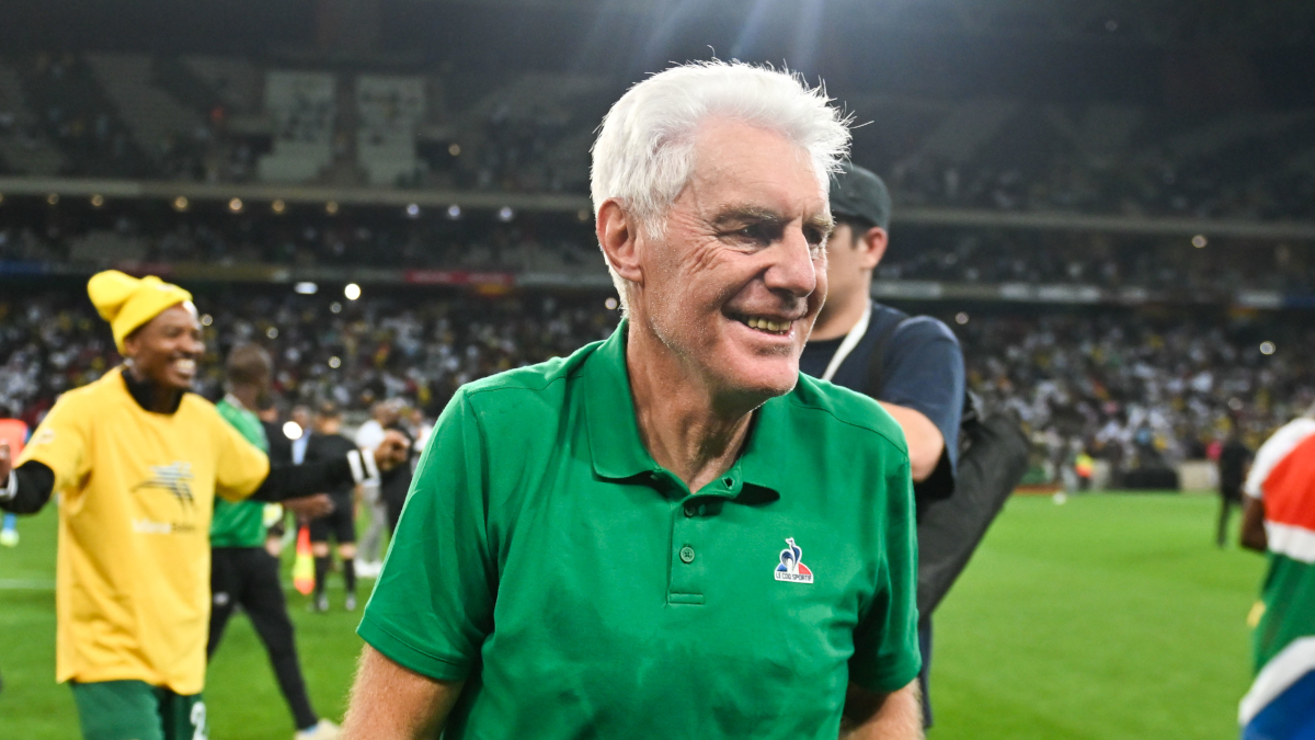 Broos not bothered about being World Cup oldest