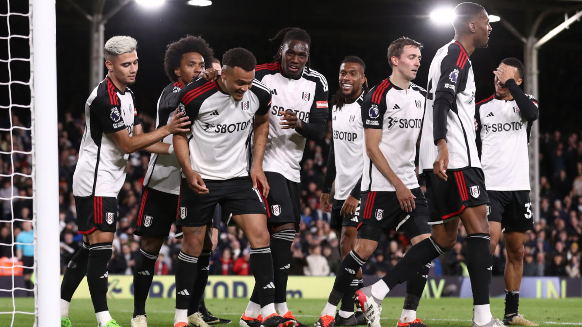 Spurs' top-four bid rocked by Fulham, Luton draw with Forest