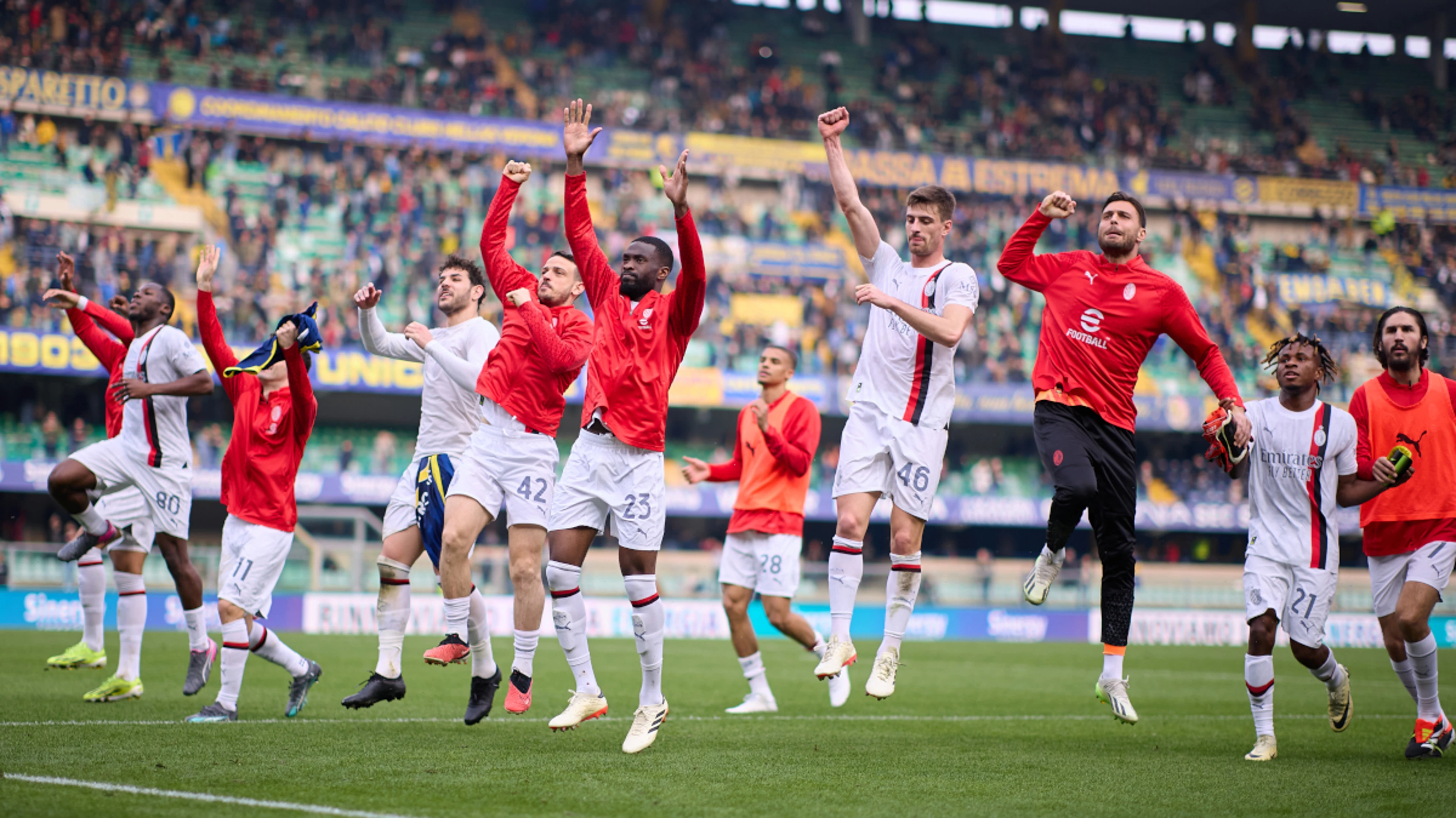 AC Milan consolidate second spot as Juve's woes continue