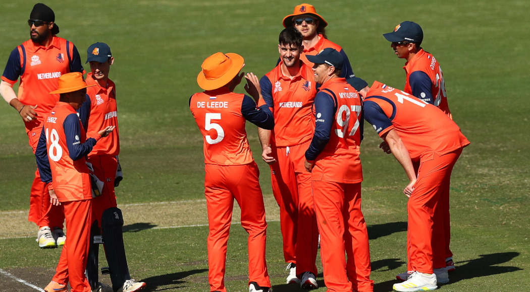 Dutch set for World Cup despite setbacks