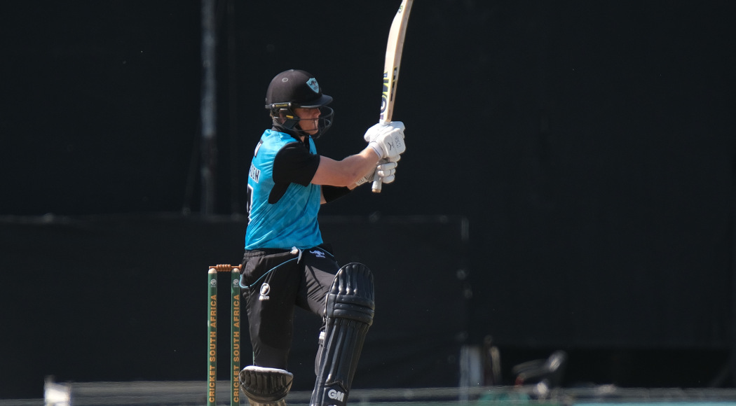 Van Heerden stars as Iinyathi trample Impalas