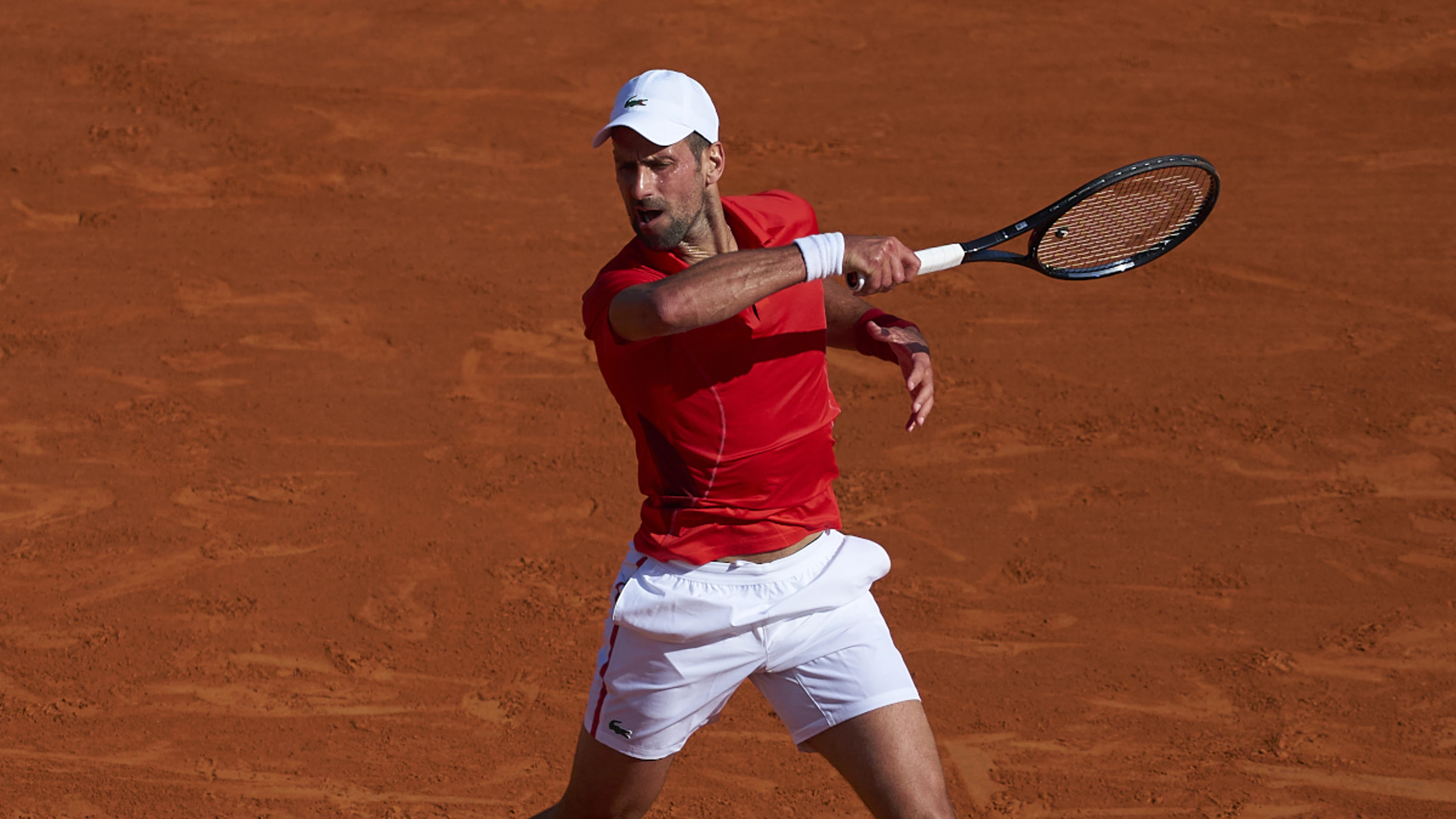 Djokovic mulls going without coach after 20 years as a professional