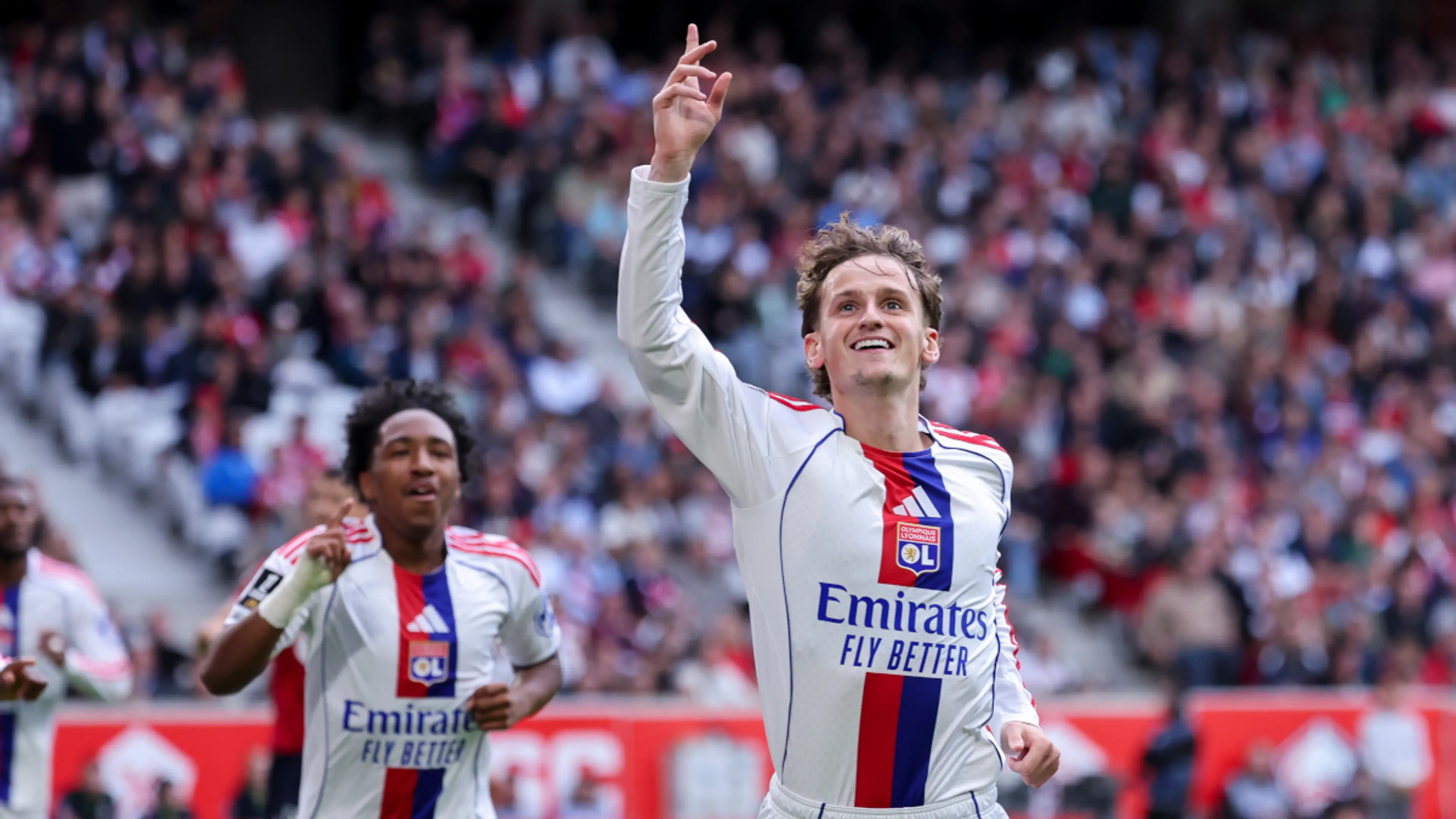 Lyon win at Lille to stay level at top of Ligue 1 with PSG
