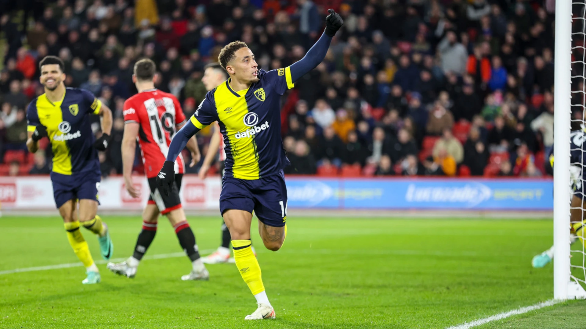 Tavernier double gives Bournemouth win over lacklustre Sheffield United