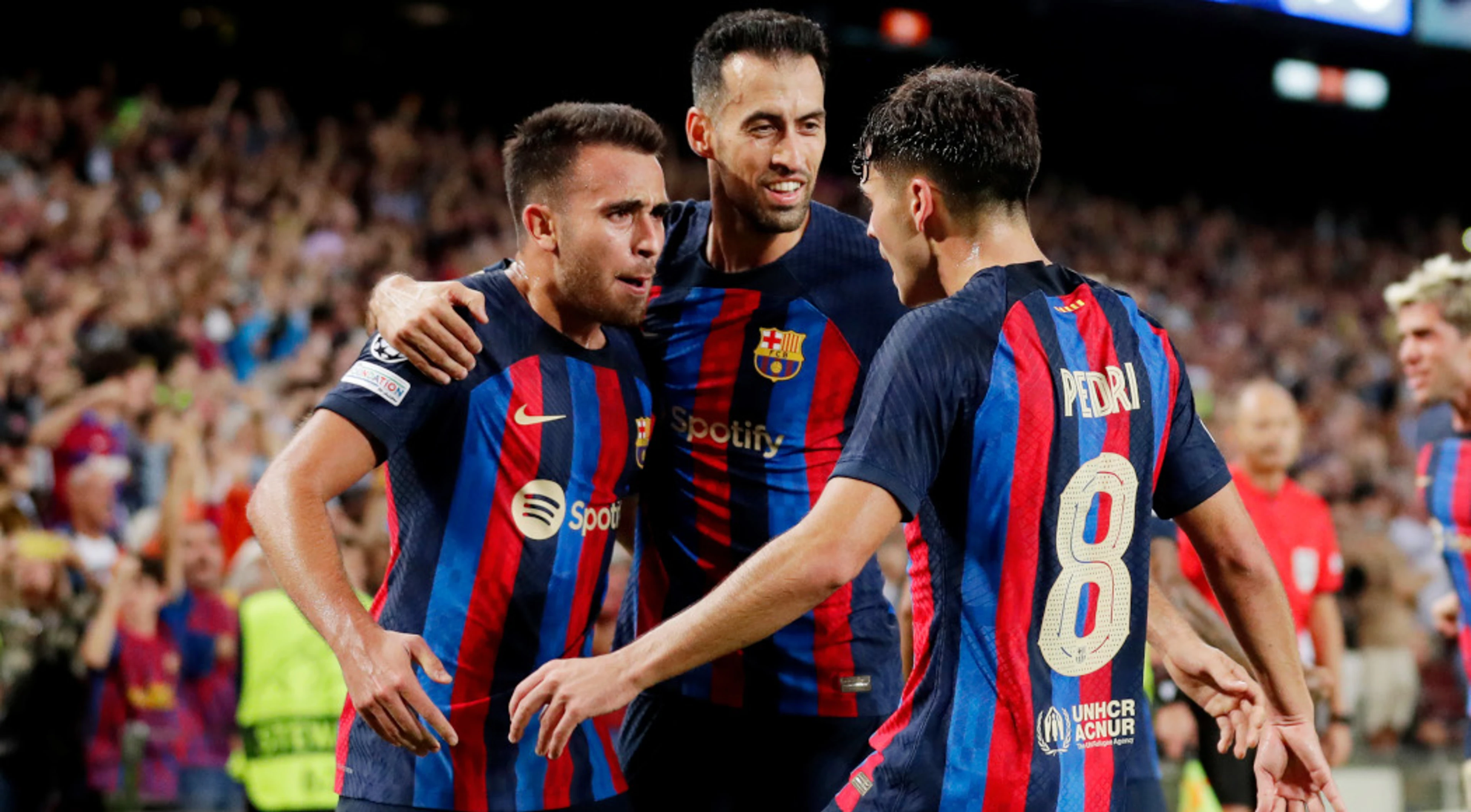 Lewandowski saves drowning Barca in thrilling Inter draw