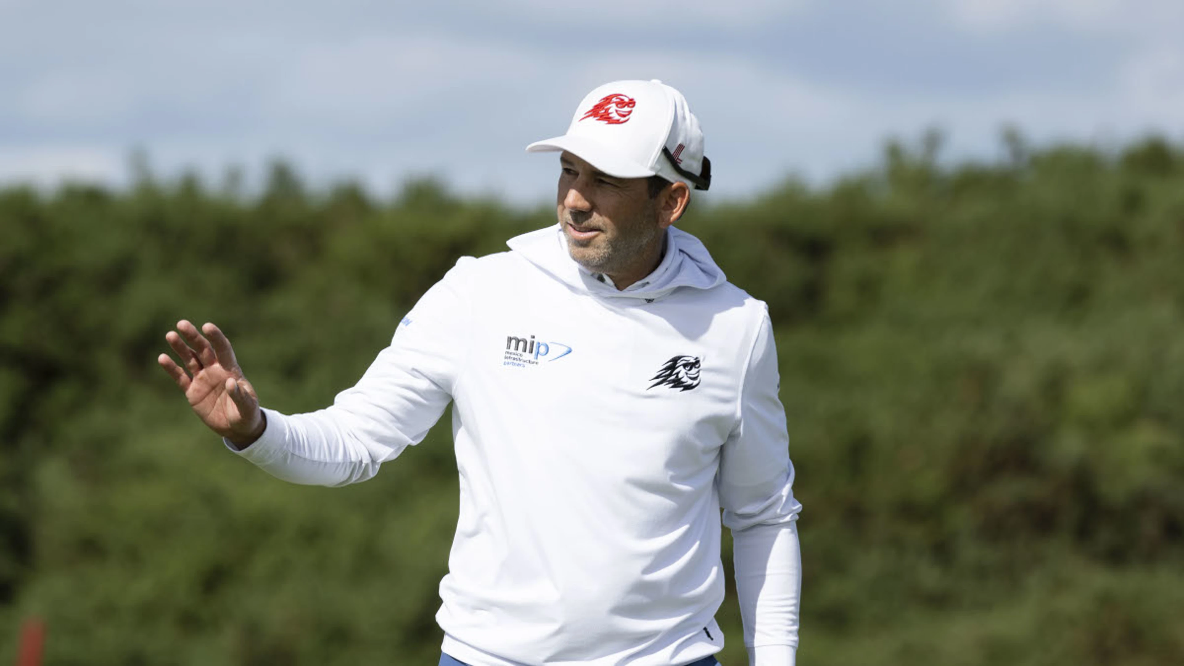 Key trio's absence won't hurt Europe's Ryder Cup hopes - Azinger