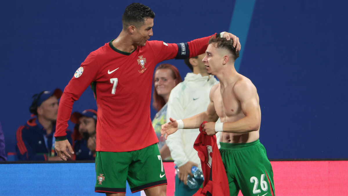 'Scary' Portugal flex strength in depth to avoid slow Euros start