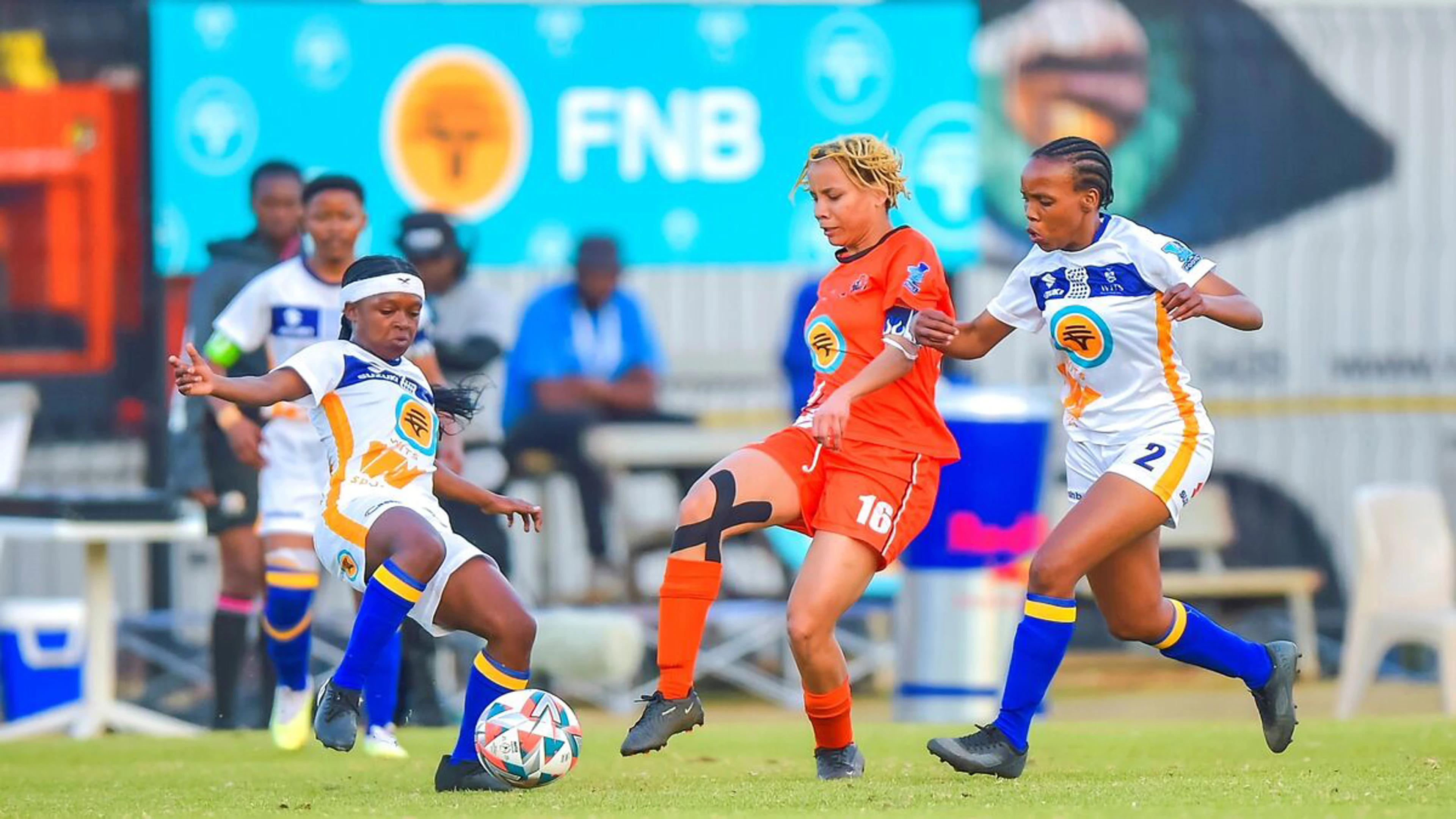 It's UJ and UWC in ’23 final