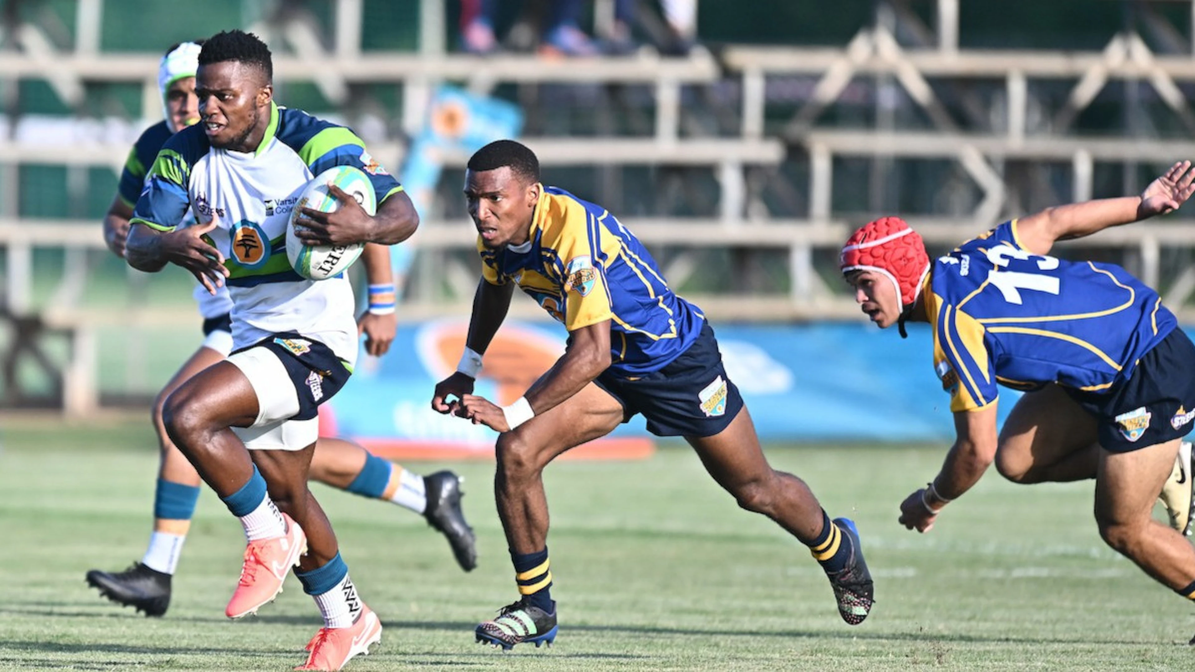 UWC edge Comets in high-scoring thriller