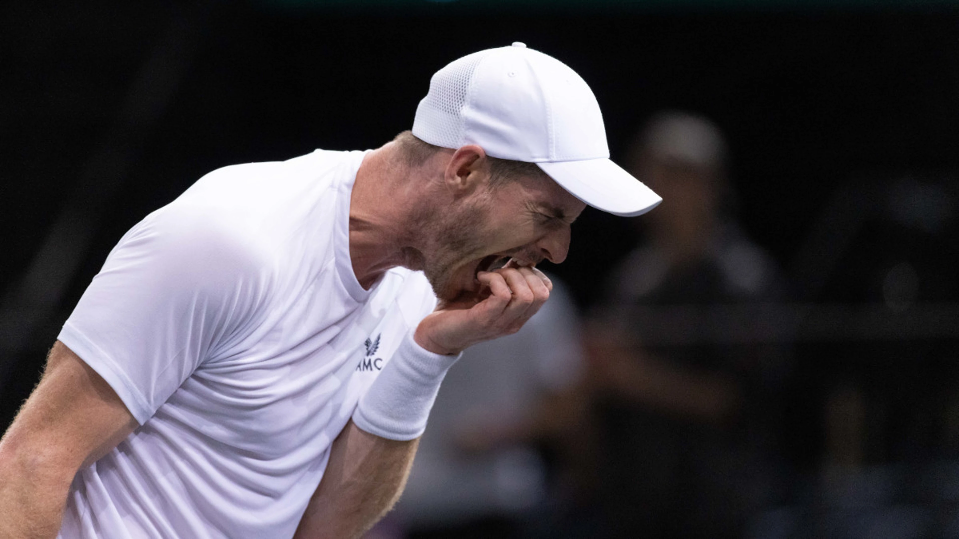 Murray misses match point as De Minaur jinx continues
