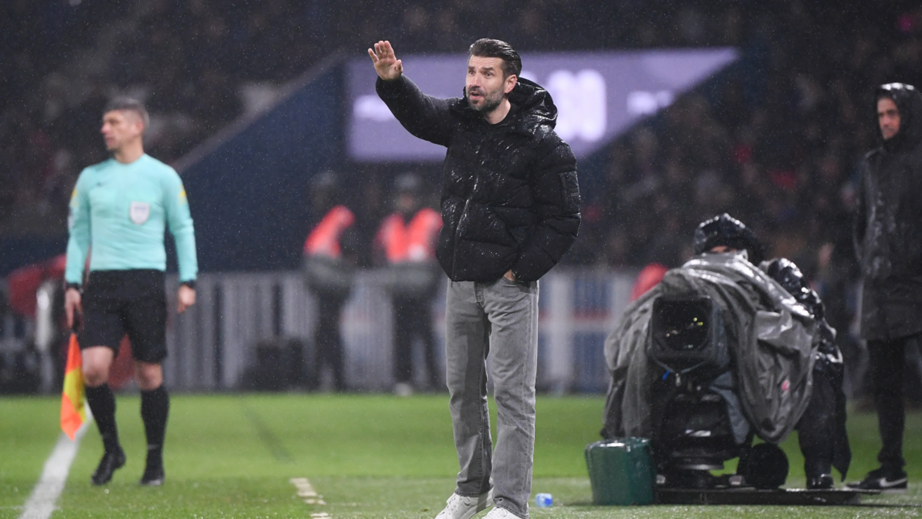 Ligue 1 strugglers Reims sack coach Elsner