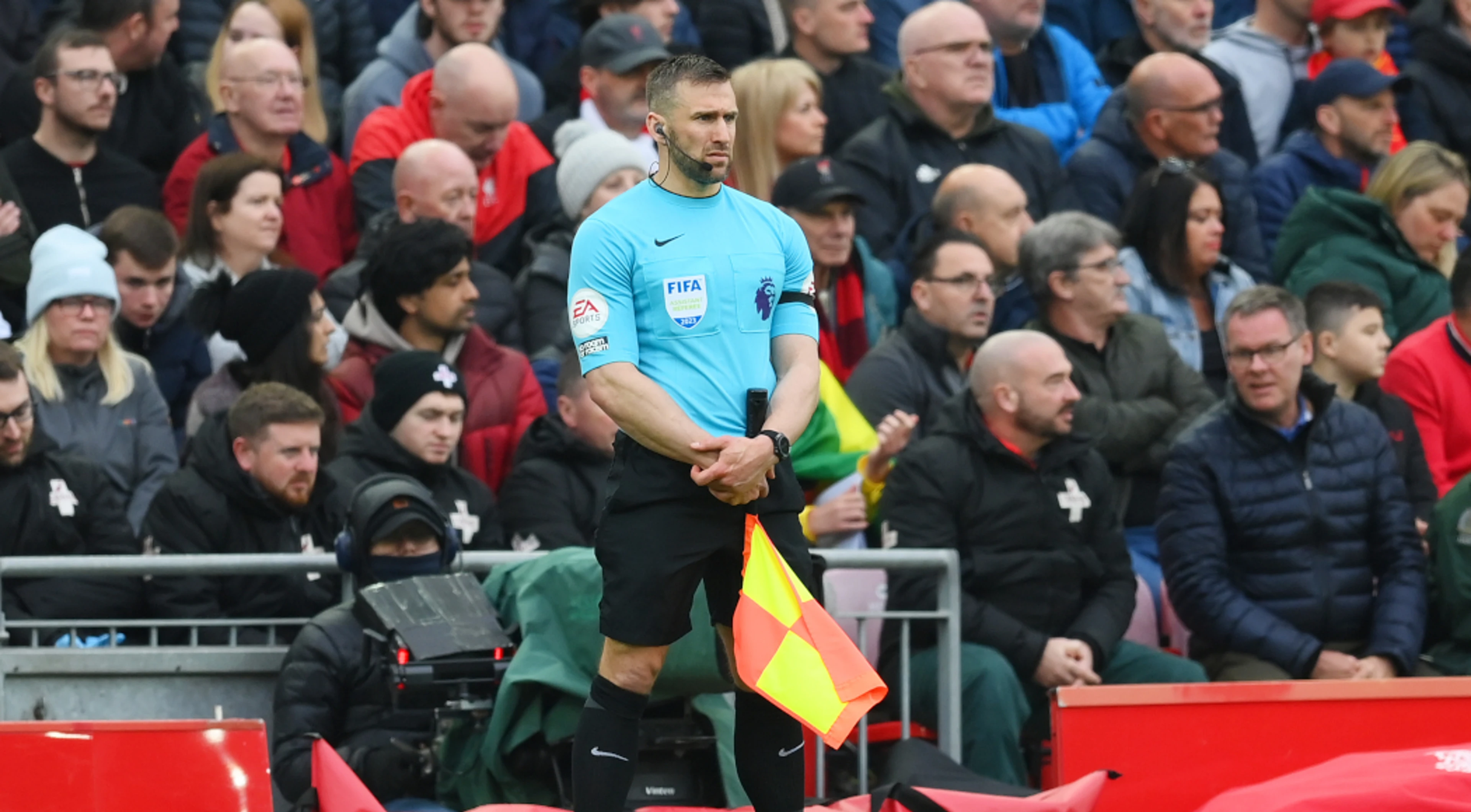 Linesman stood down amid FA investigation over apparent elbow on Robertson