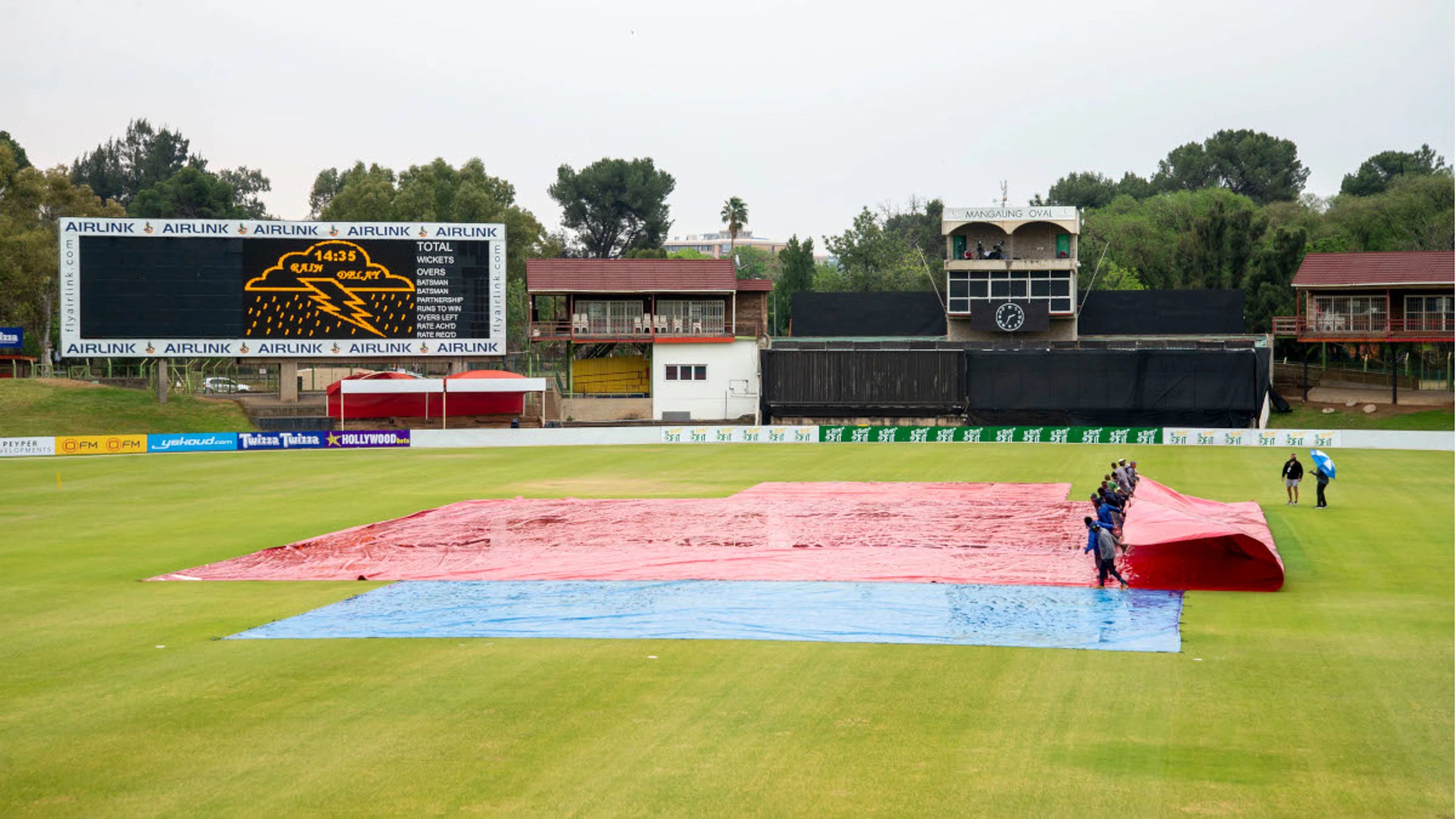 Day 4: Knights and Lions share spoils at Mangaung Oval