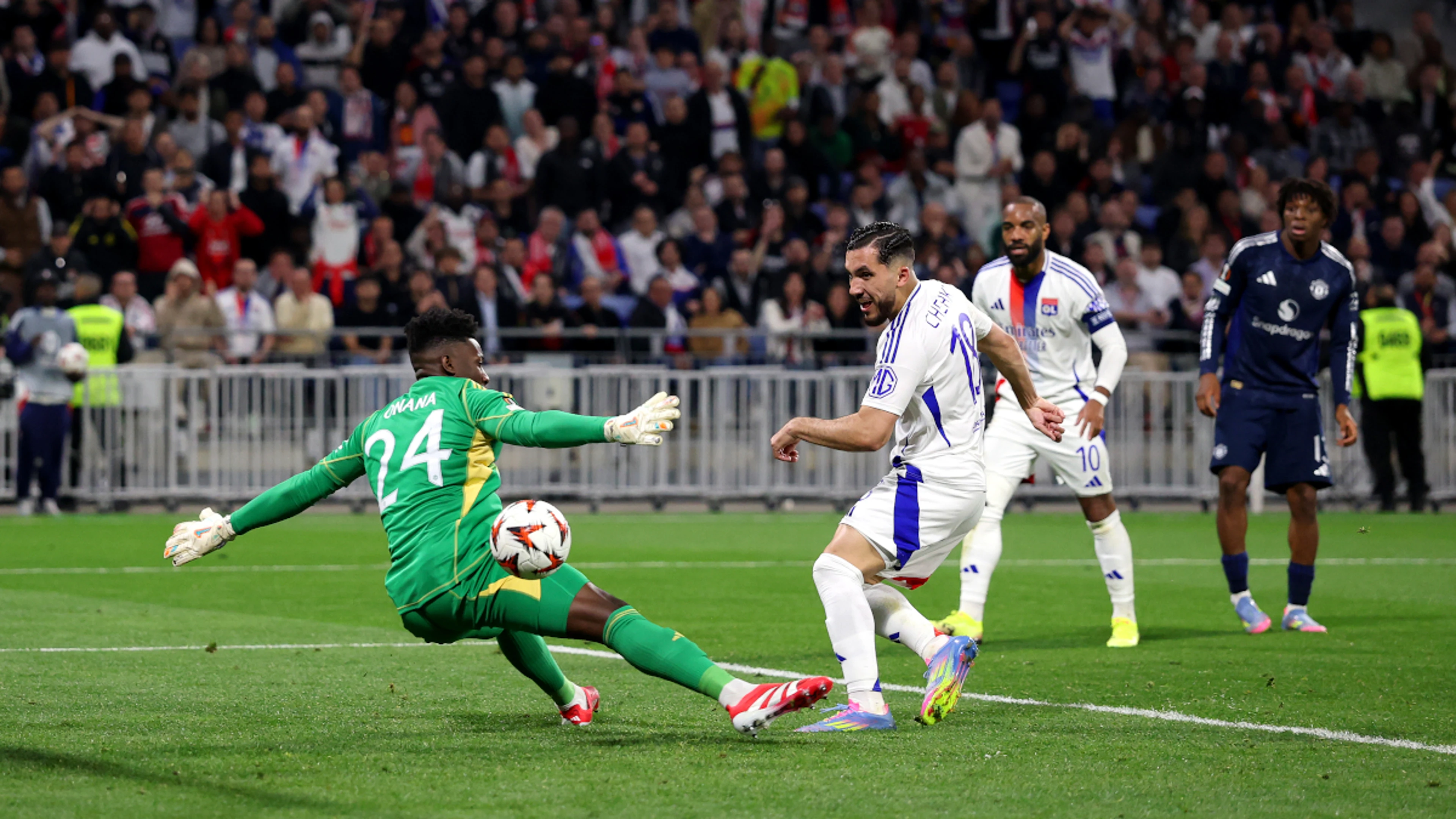 Man Utd and Spurs draw in Europa League, Rangers hold Athletic