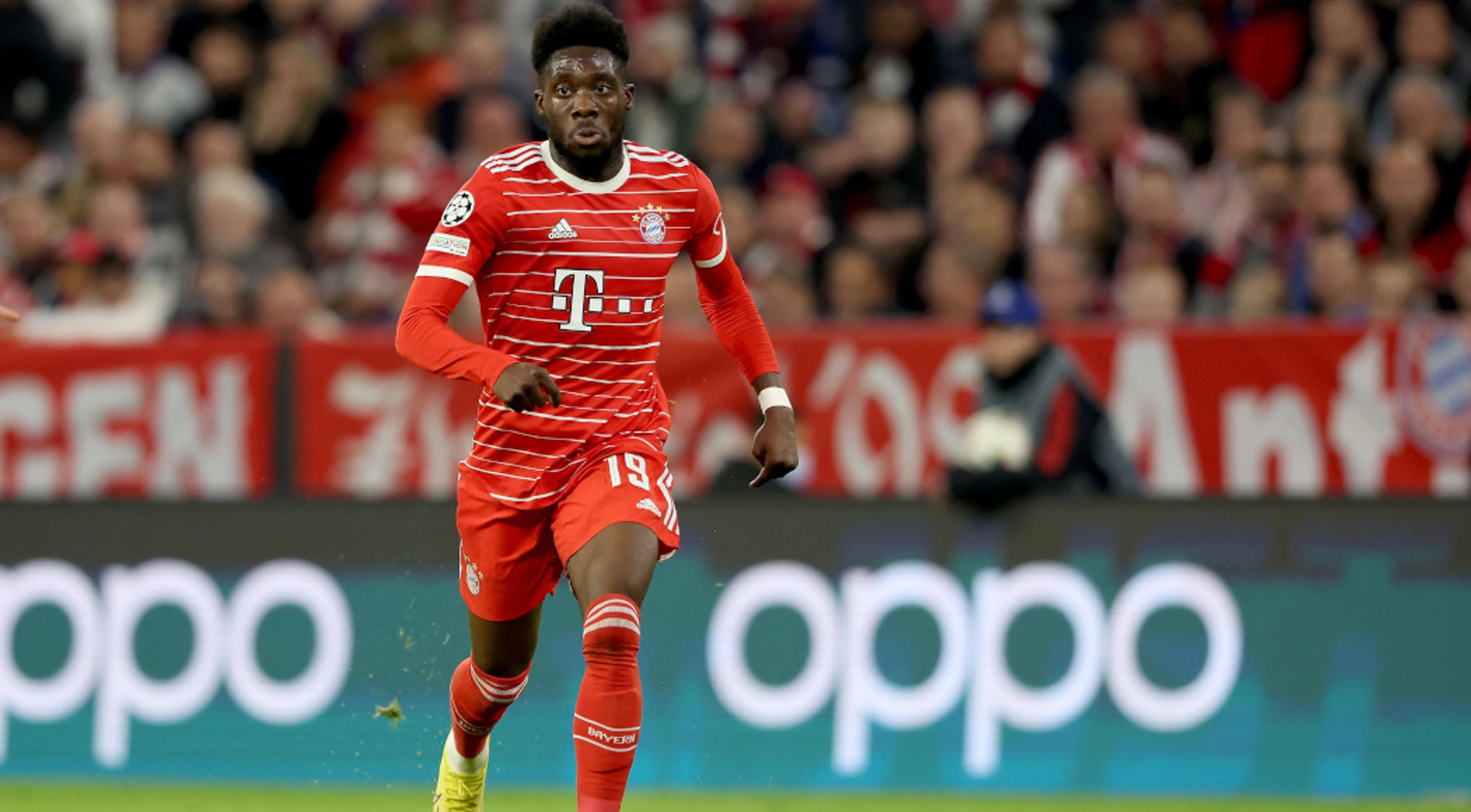 Injured Davies not in danger of missing World Cup - Bayern
