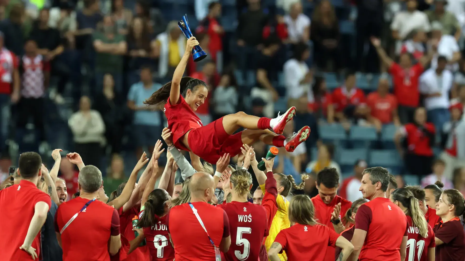 FINISHING IN STYLE: Padilla-Bidas makes history for Poland