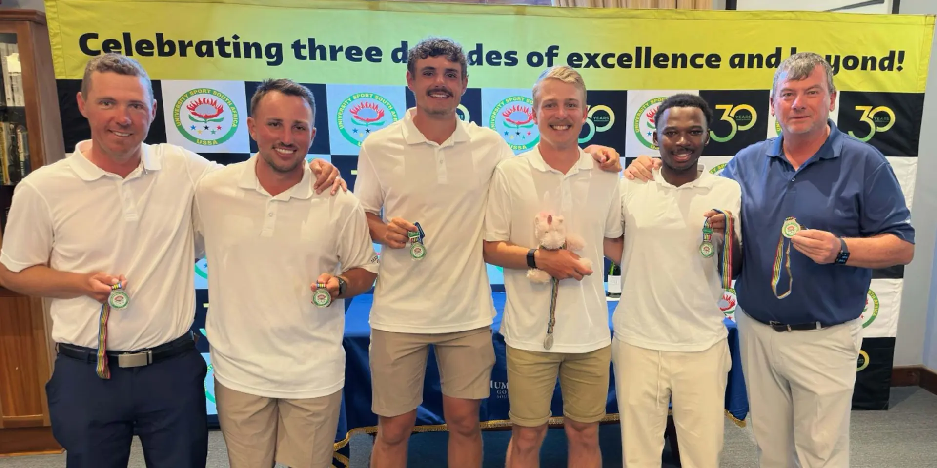 Rising golf star bludgeons his way to tertiary title