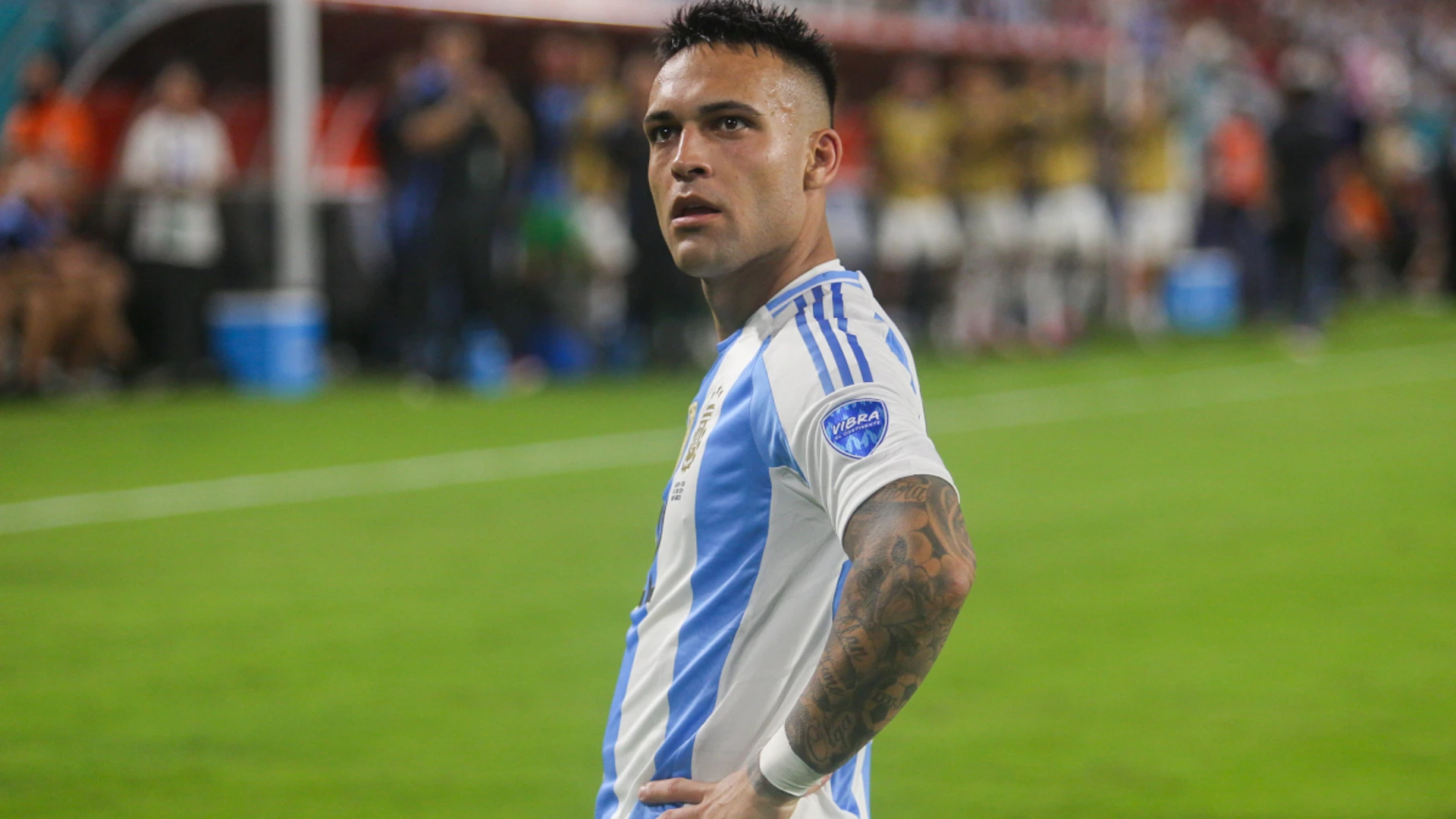 No Messi, no problem as Argentina down Peru; Canada advance