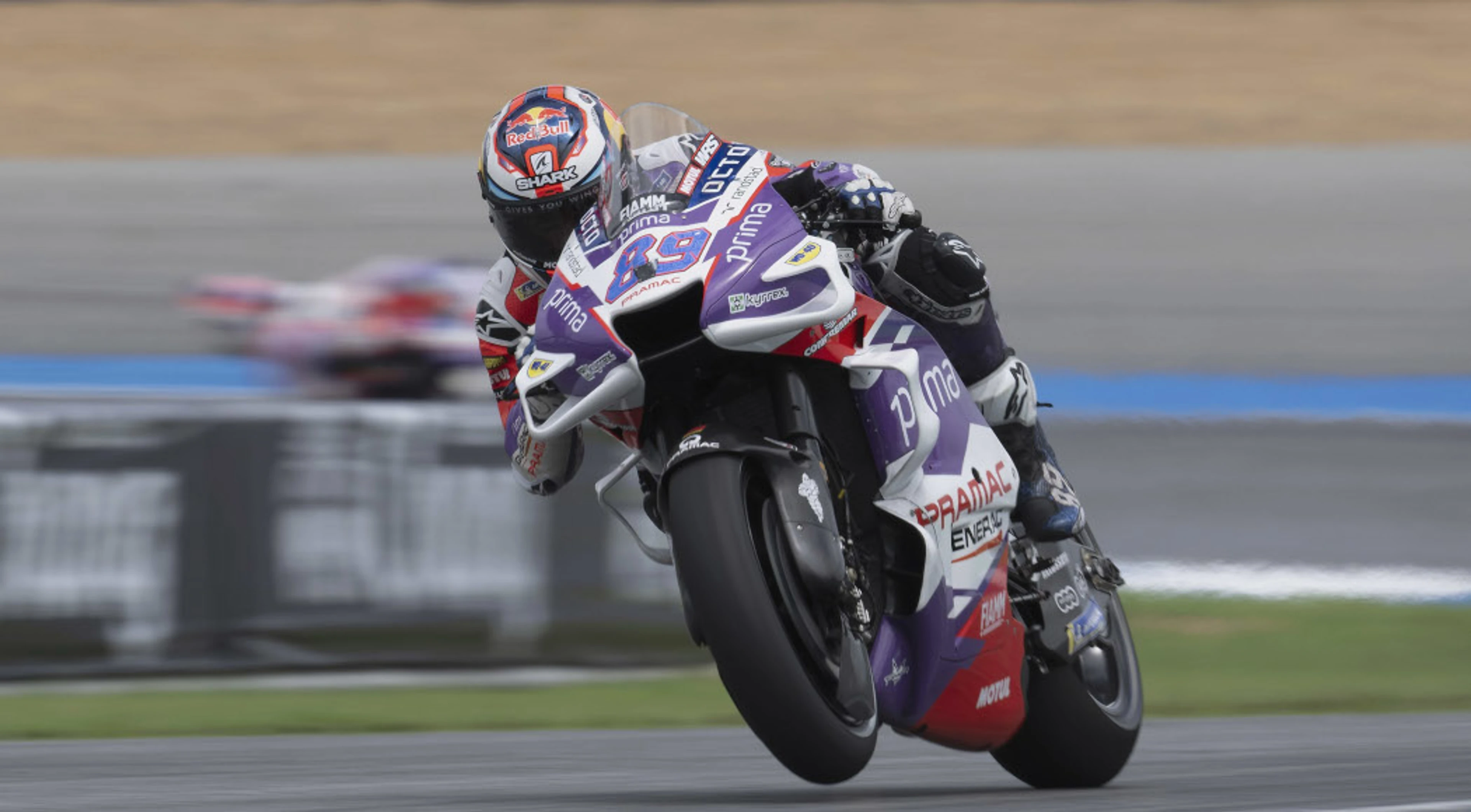 Martin zips ahead of Miller in Thai MotoGP practice