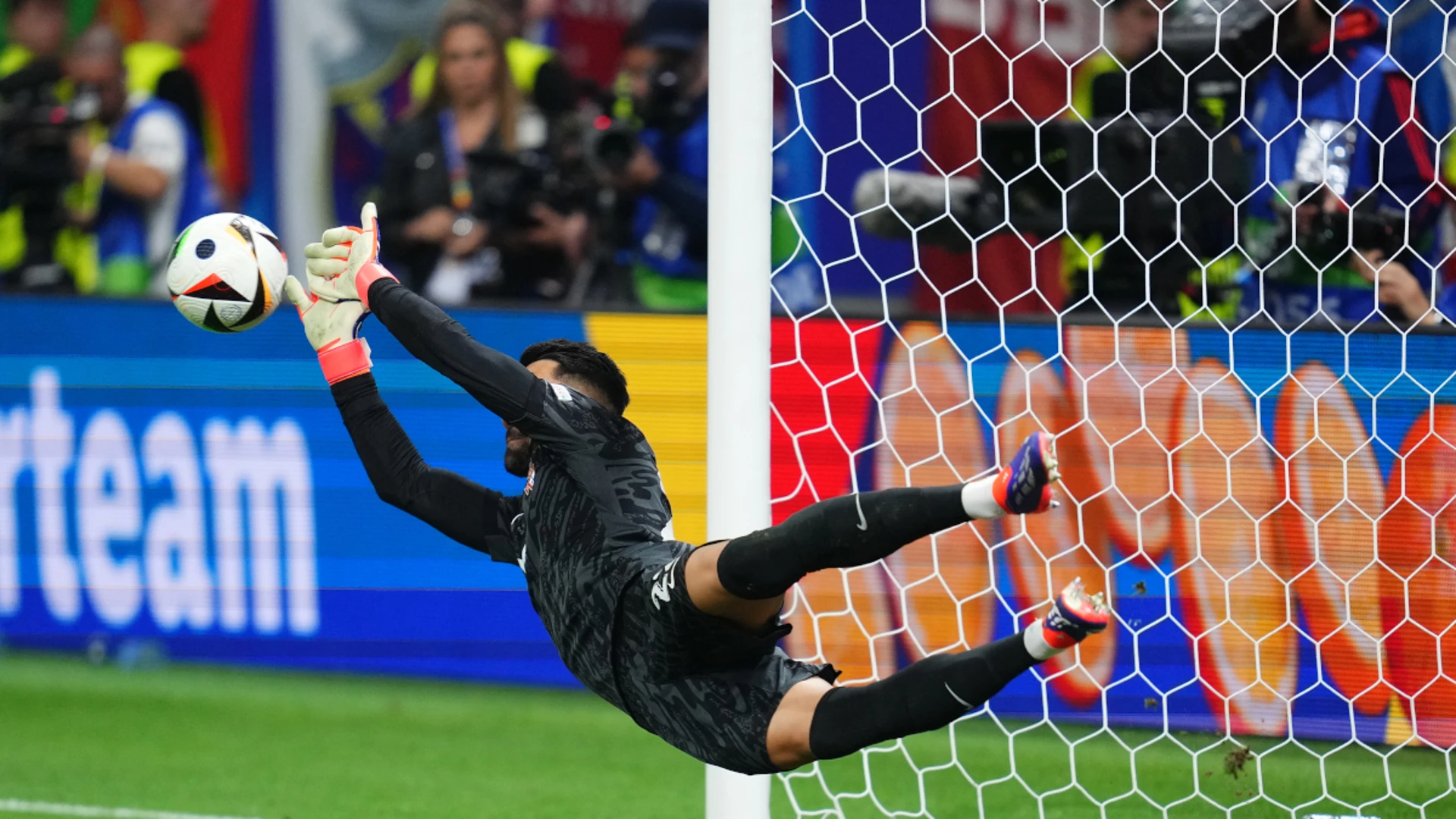 Costa's heroics highlight match-winning goalkeepers at Euro 2024