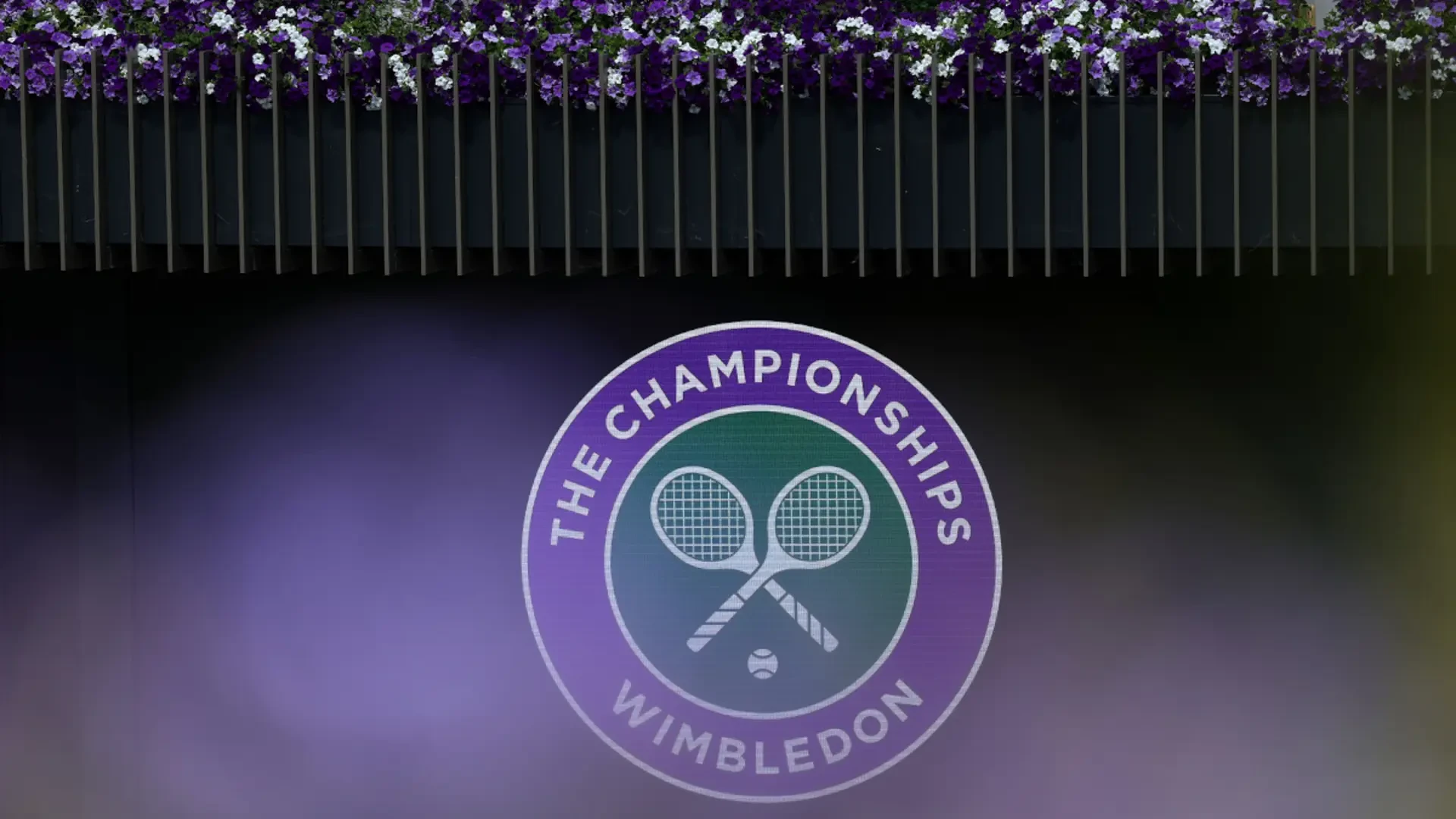 WIMBLEDON PRIZE POT: Players push for bigger share of profits
