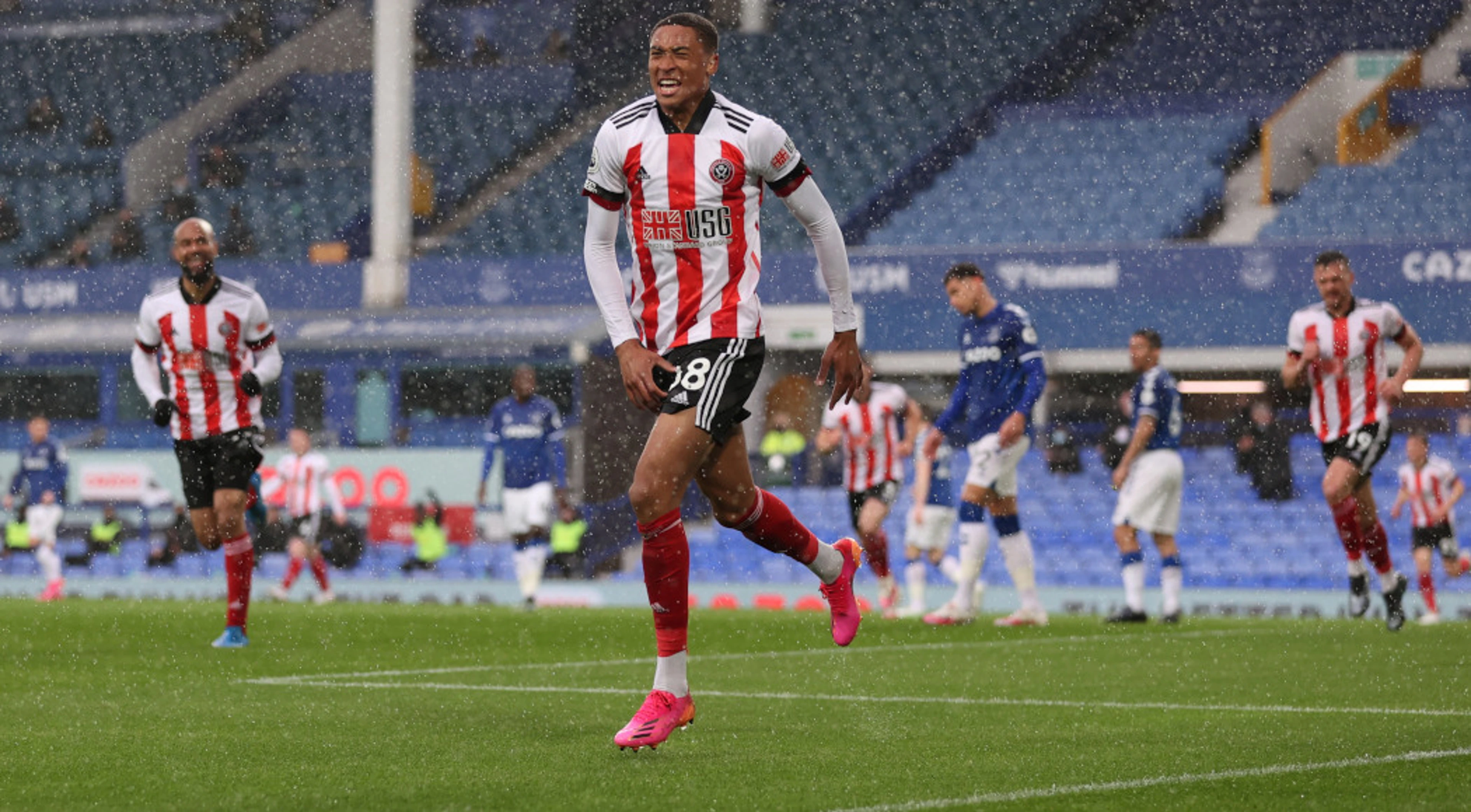 Bournemouth's Jebbison switches international commitment to Canada from England