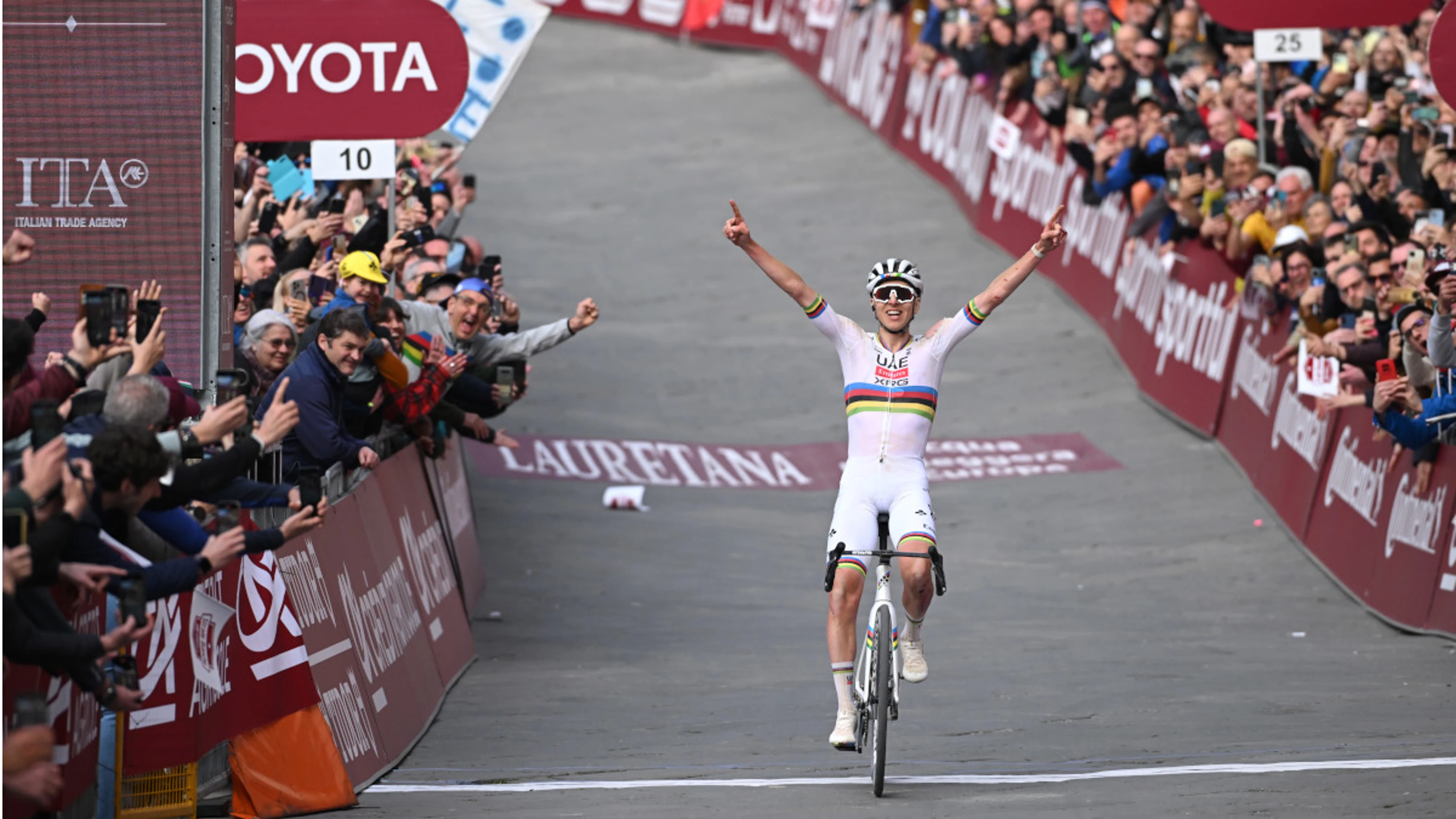 Pogacar caps brilliant season with European crown