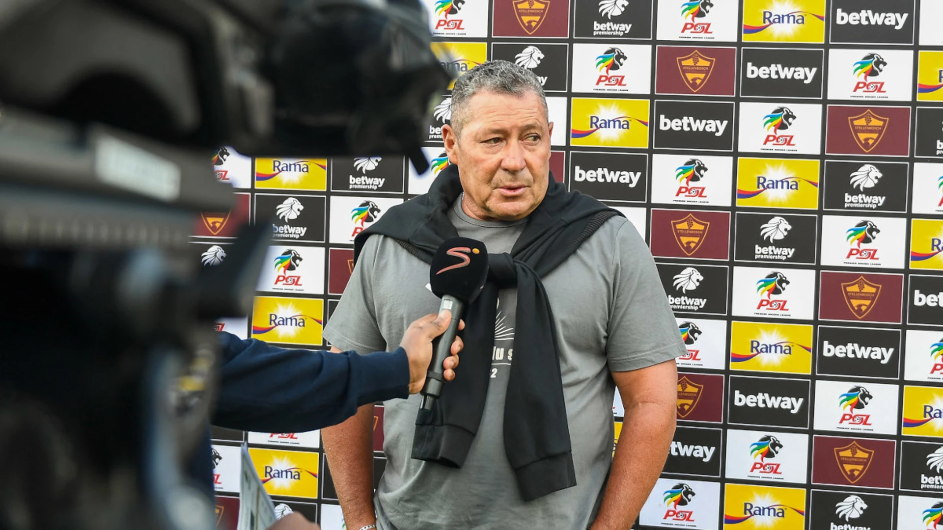 Barker wants points away in Bloemfontein