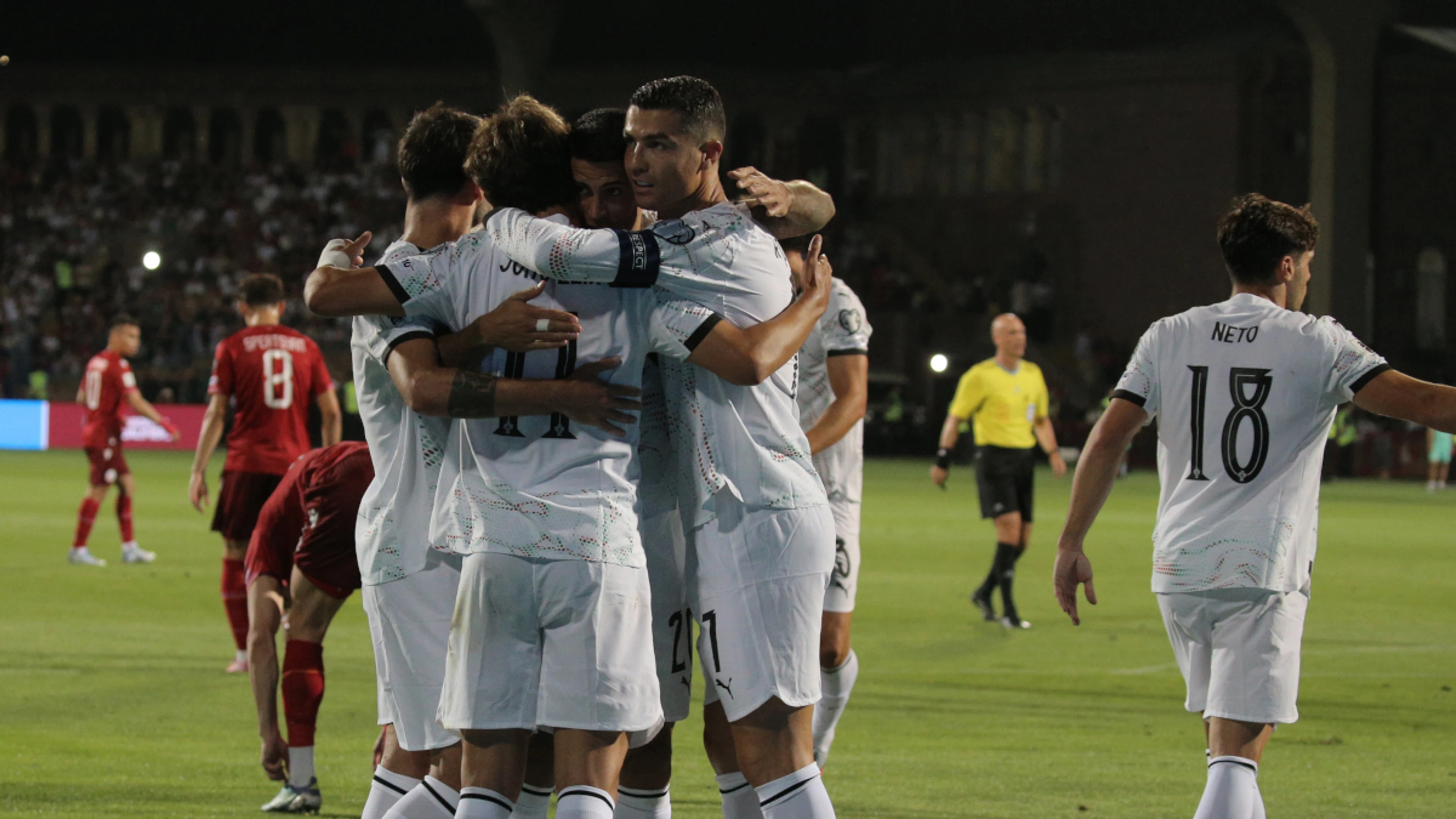 Ronaldo and Felix shine as Portugal thrash Armenia