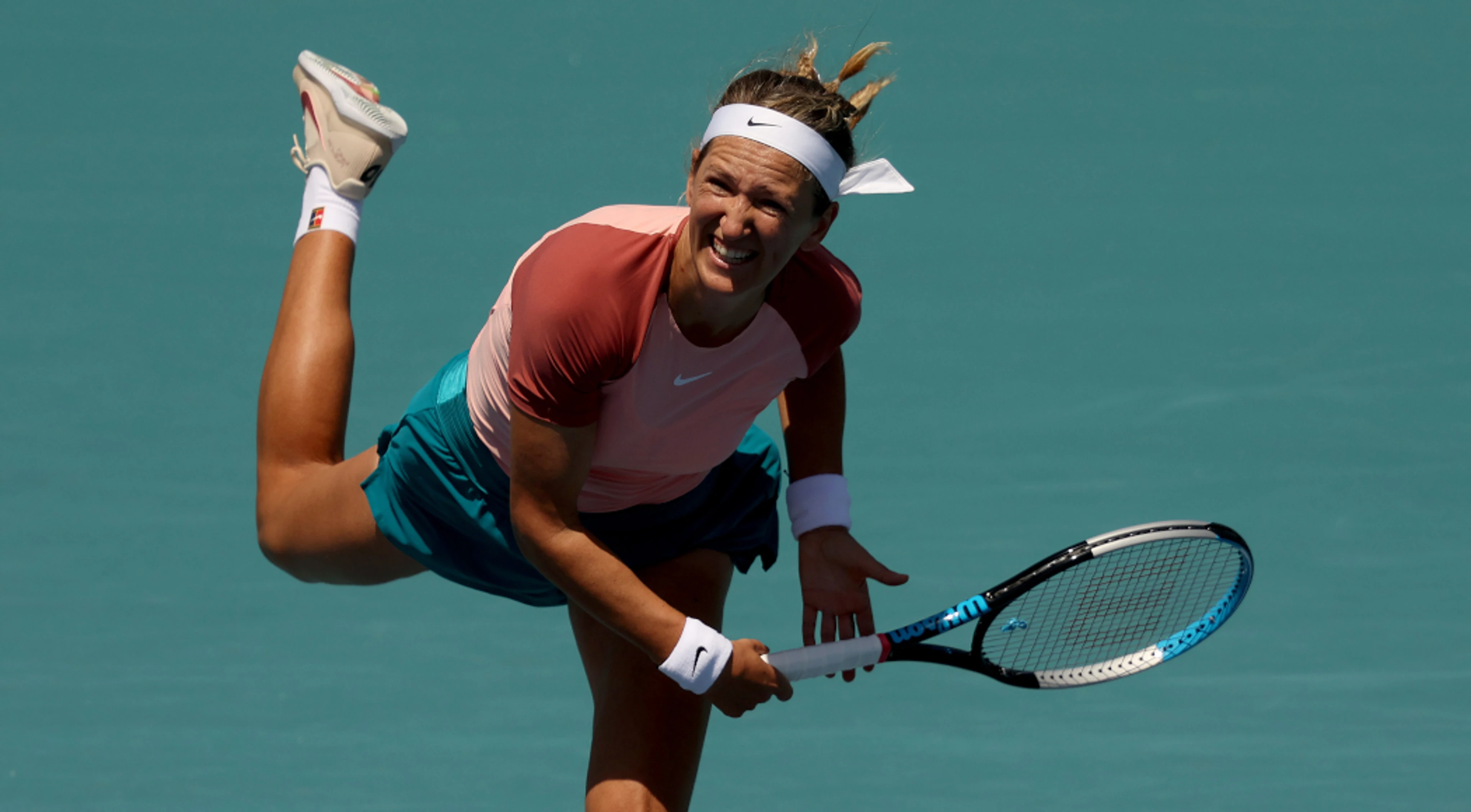 Shouldn't have played today, Azarenka says after quitting in Miami