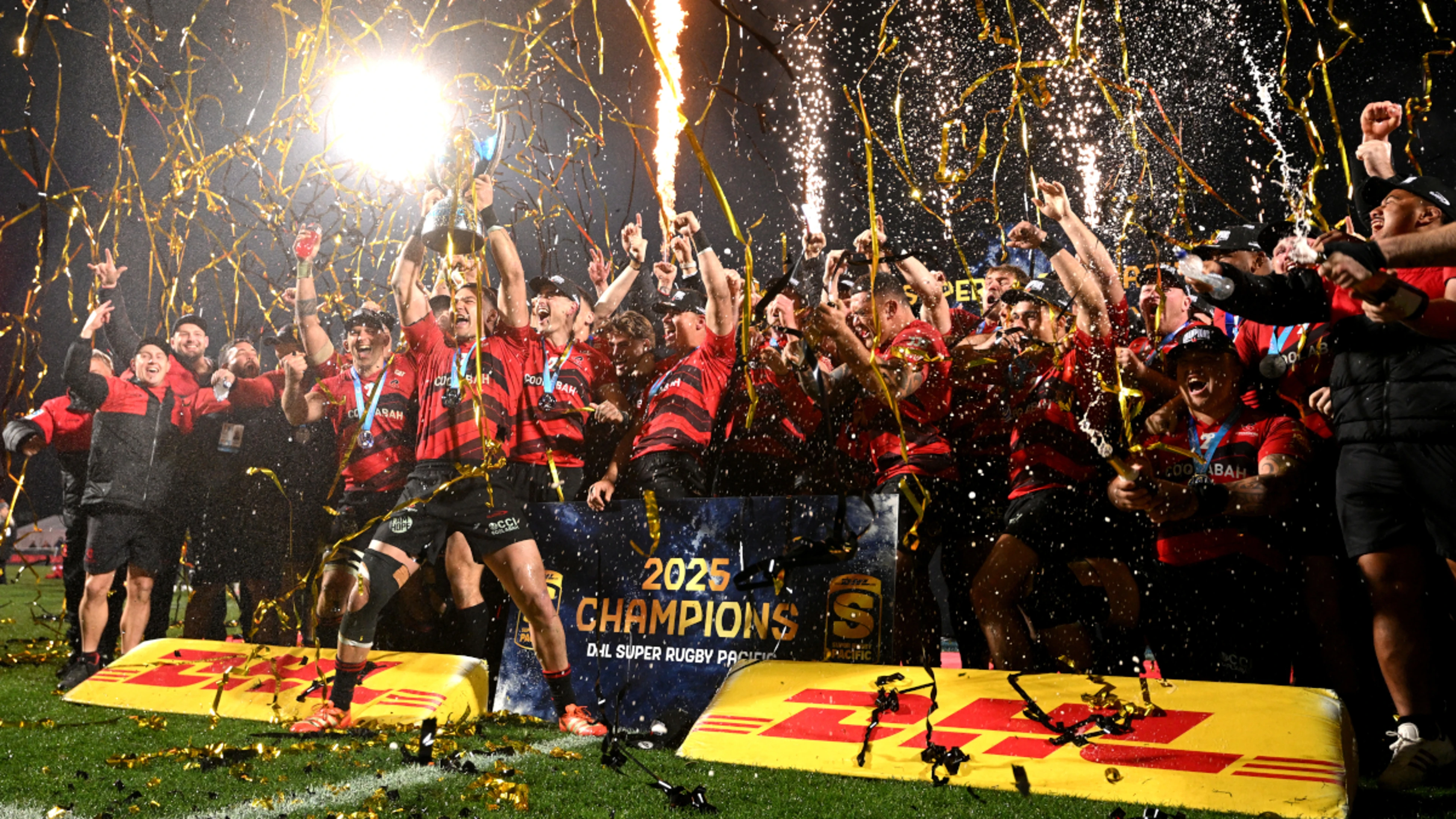 Crusaders back on top after edging Chiefs in Super Rugby final
