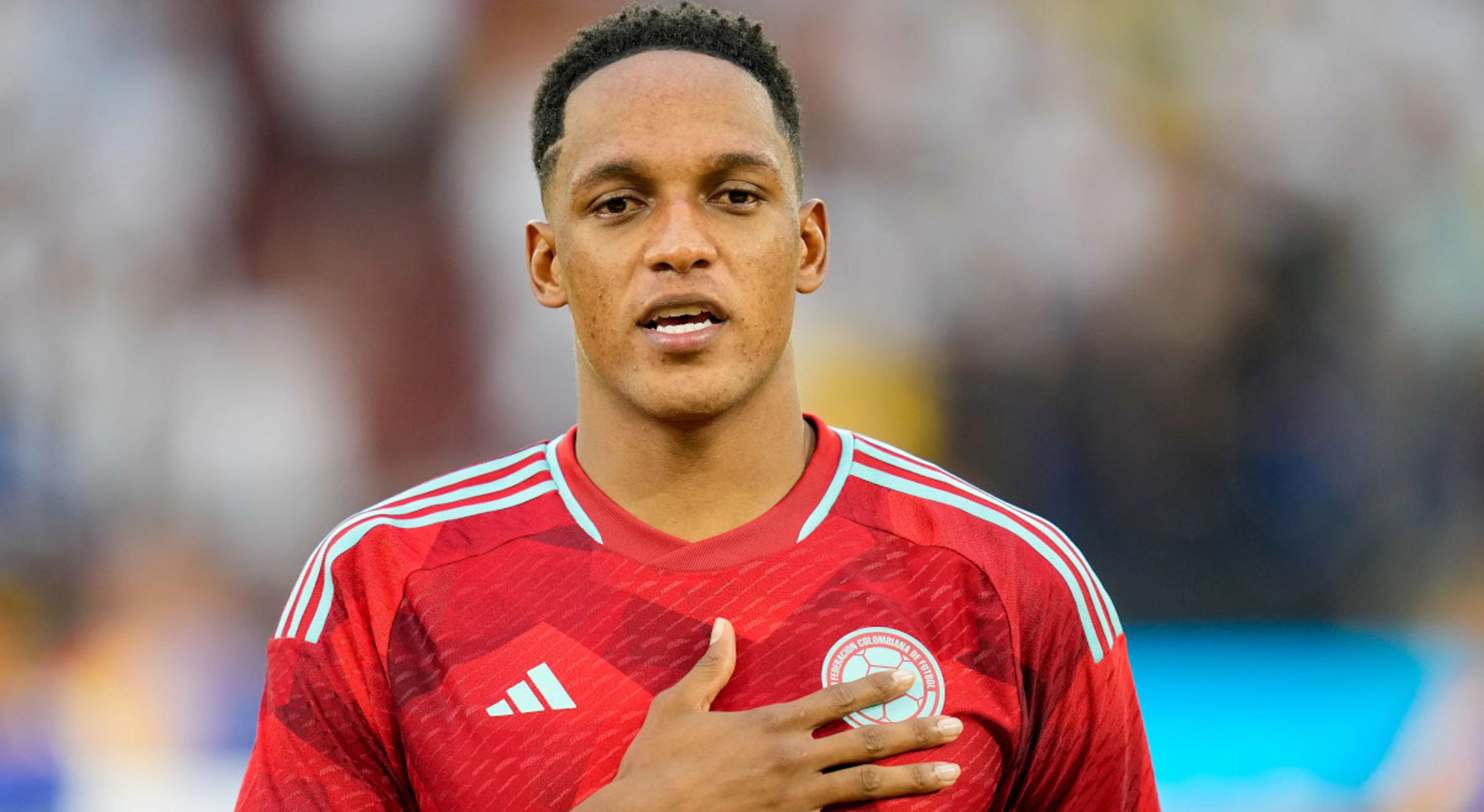 Mina joins Fiorentina on free transfer