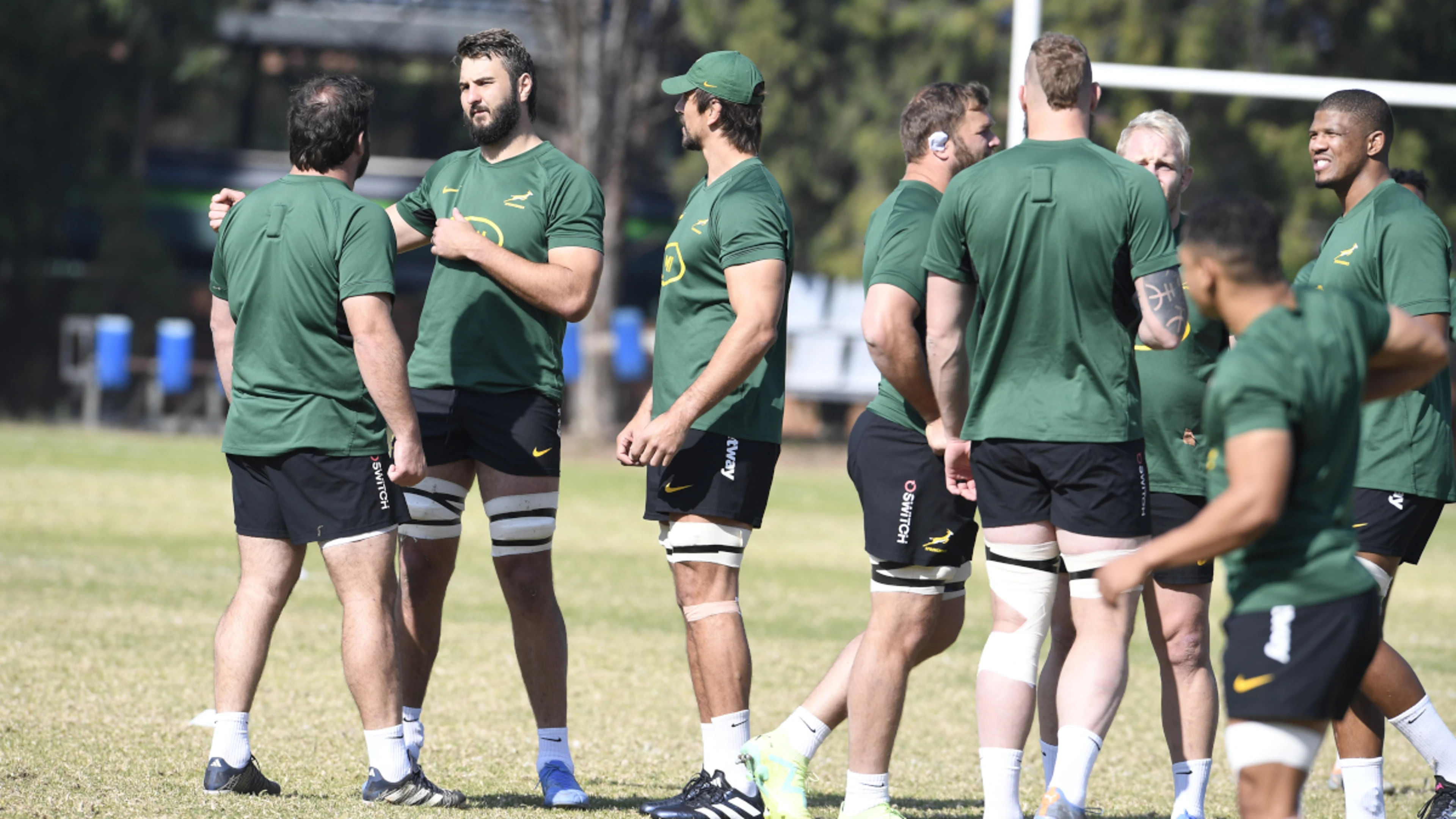 Etzebeth in doubt after death of his father