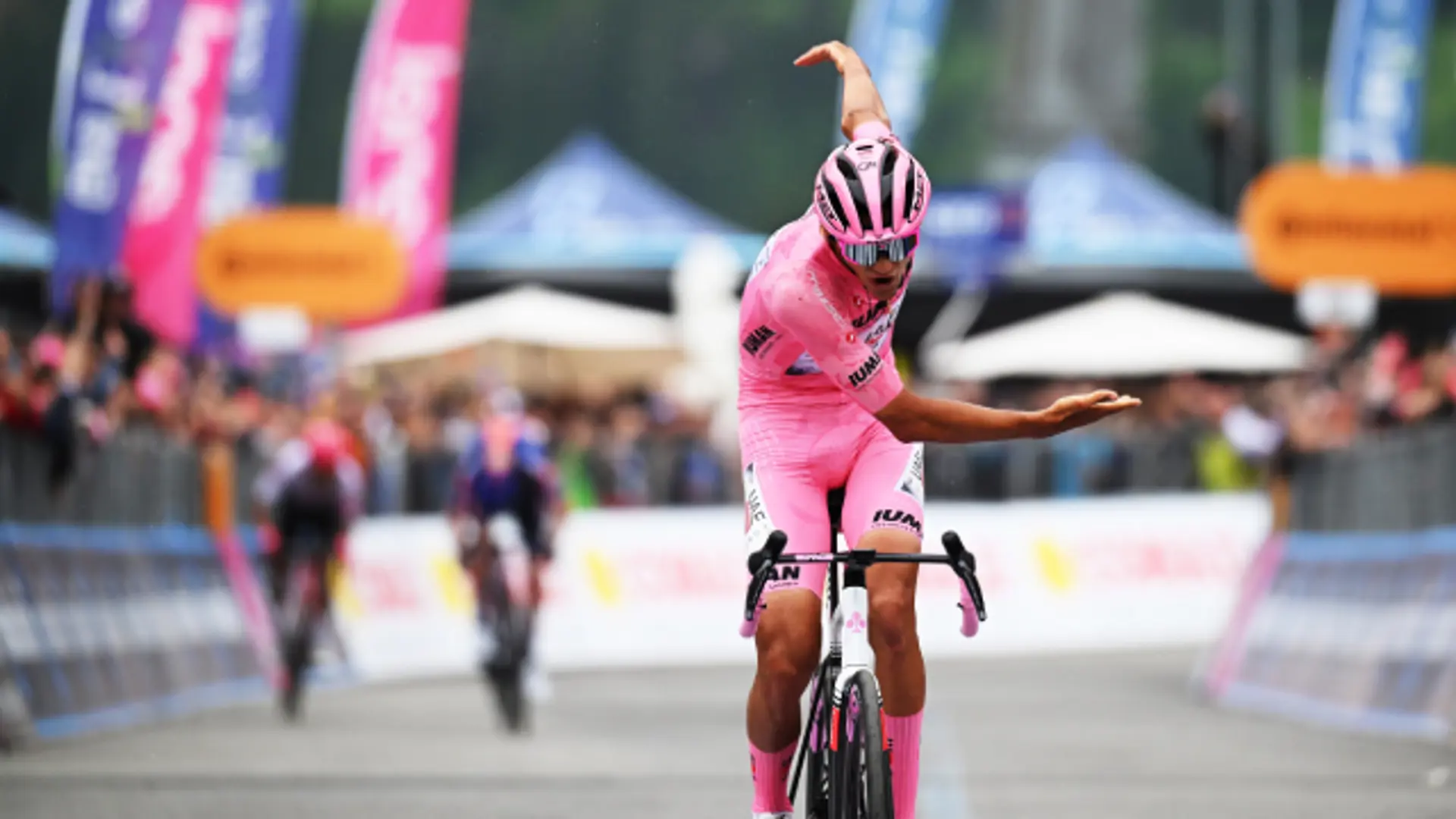Stage 17 | Highlights | Giro d'Italia