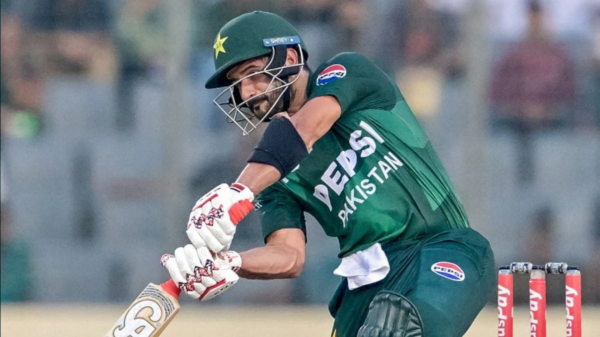 Mirza, Farhan star in Pakistan win but Bangladesh take T20 series