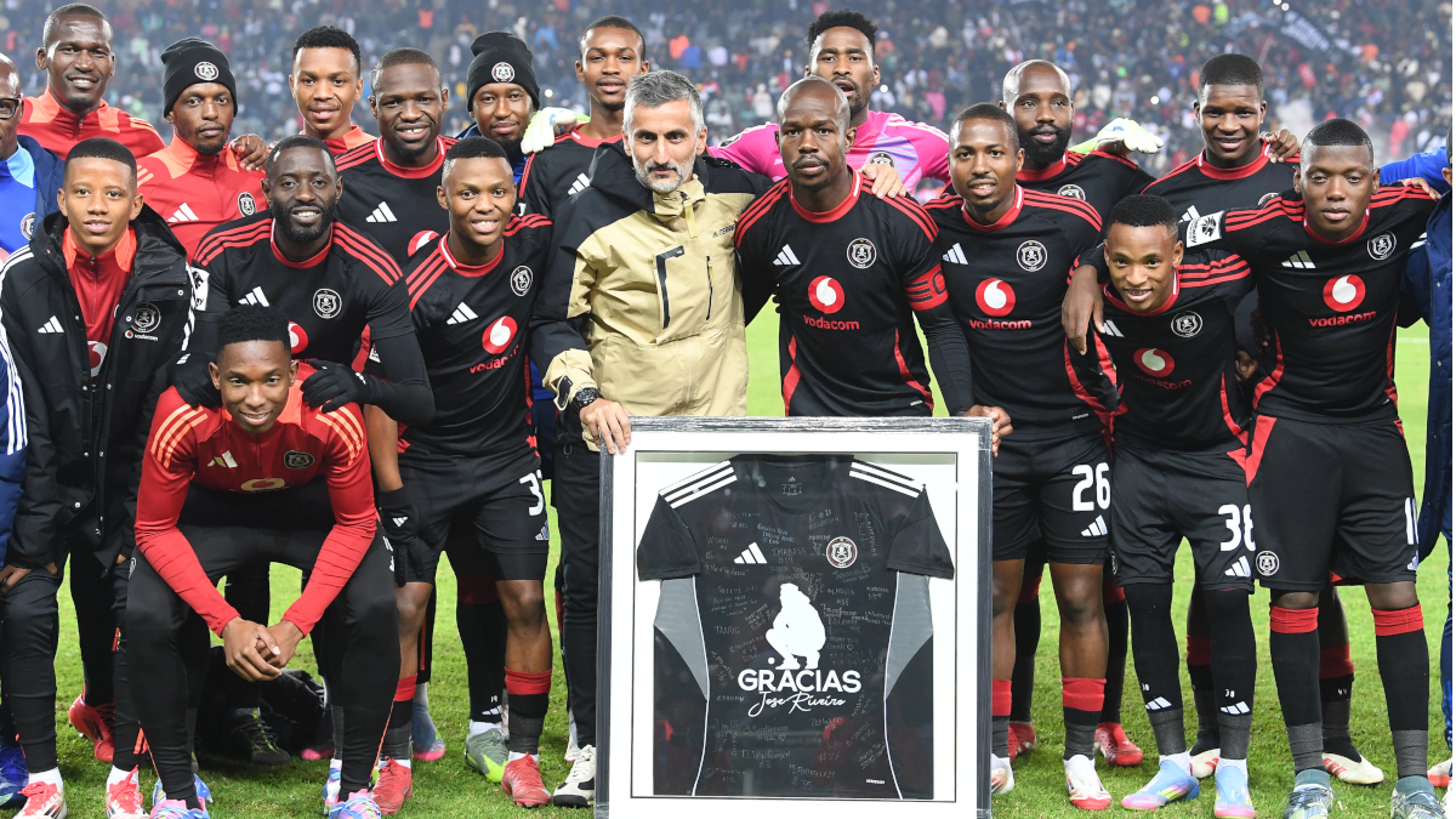 Giants Episode 4: Jose Riveiro's bombshell and how Pirates reacted