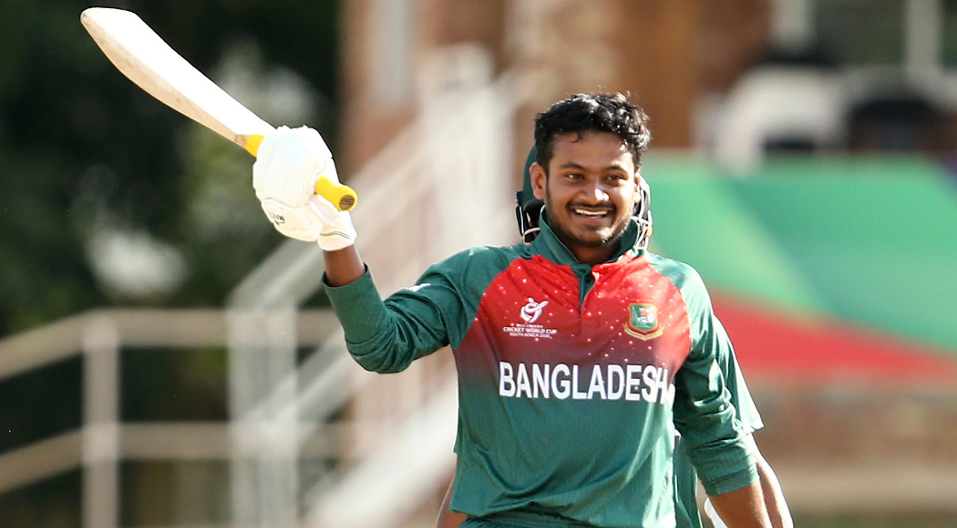 Mahmudul ton helps Bangladesh set up final against India