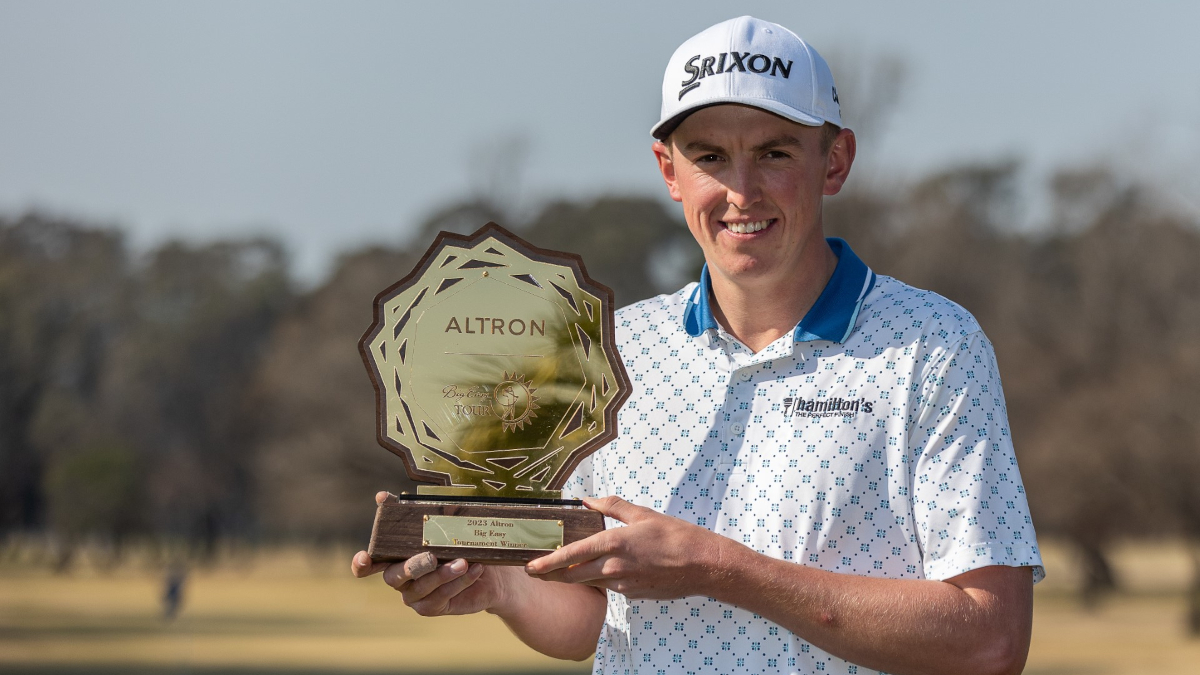 Mclachlan seals Reading victory in dominant fashion