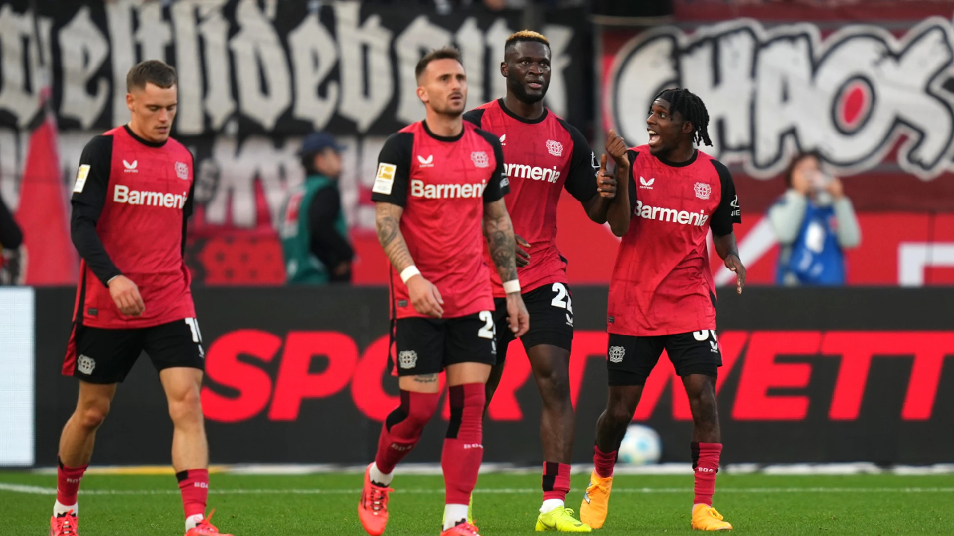 Boniface sends Leverkusen past Frankfurt, Leipzig go top