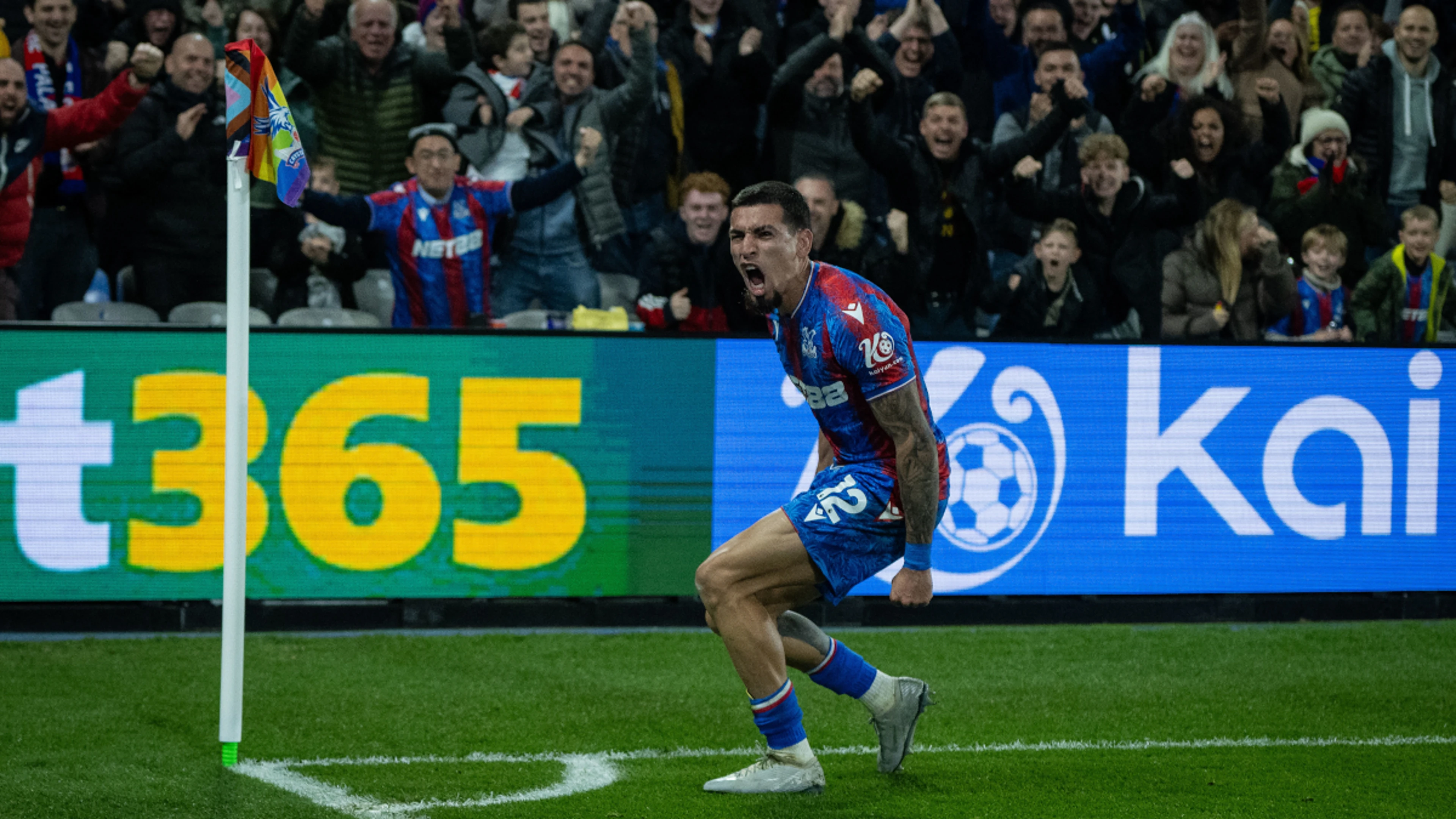 Last-gasp Munoz header saves Palace in home draw with Newcastle