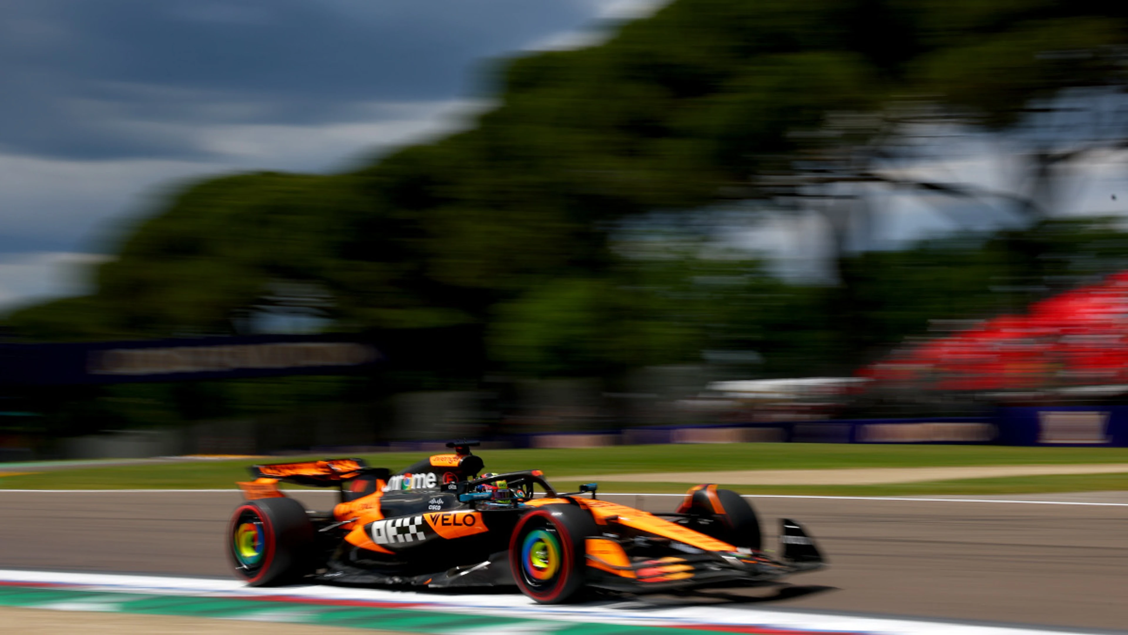 McLaren's Piastri takes pole for Emilia Romagna GP