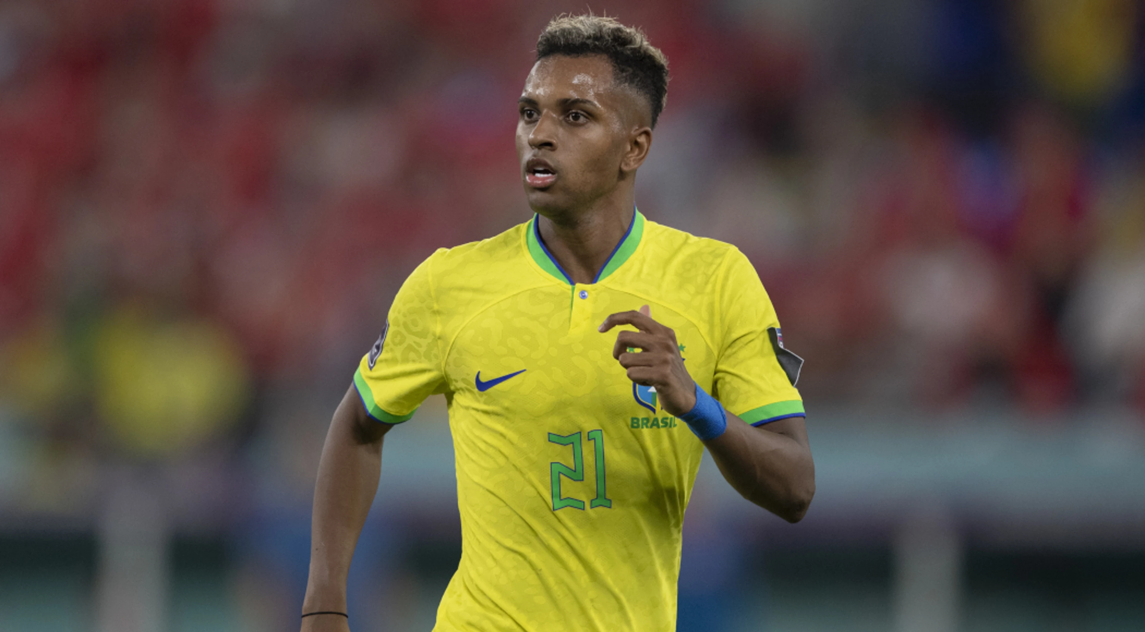 Chameleon Rodrygo eyeing Neymar's No 10 spot for Brazil