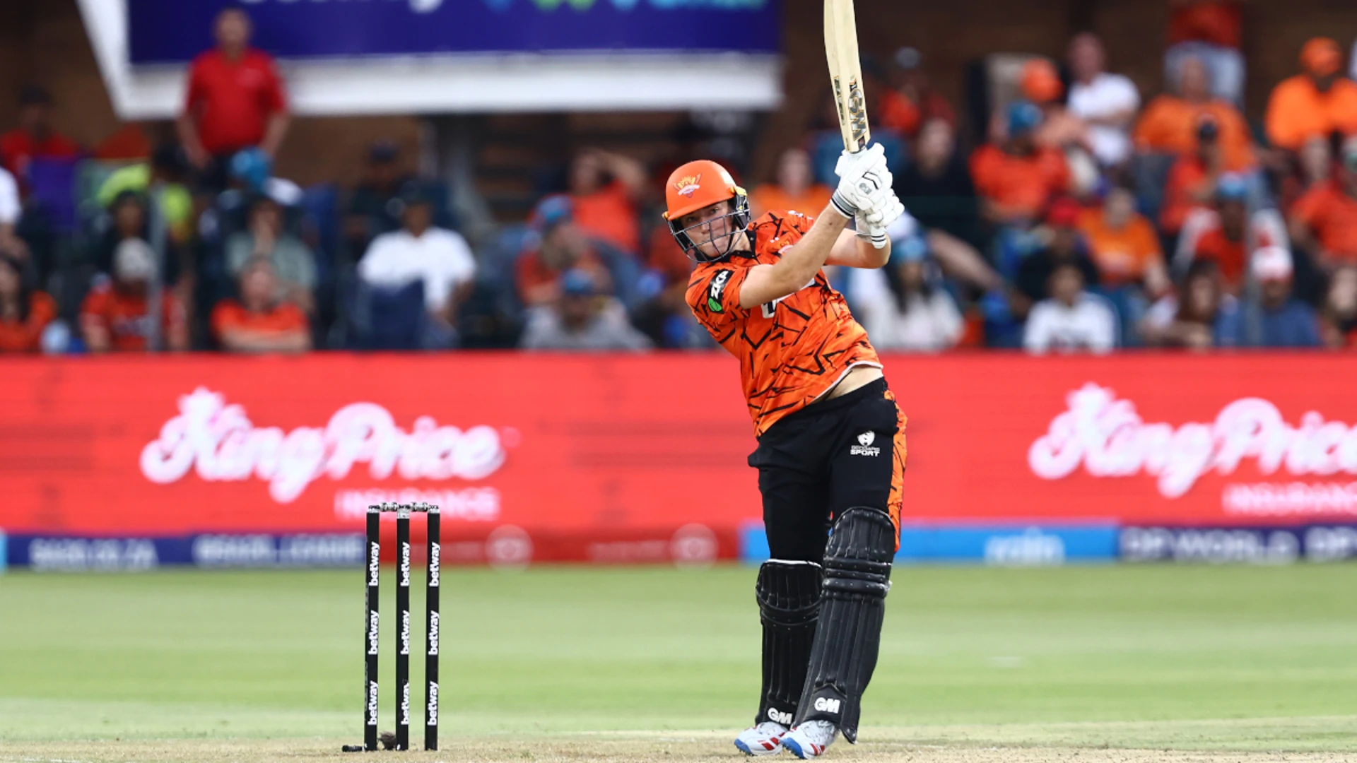 De Kock, Coles drive Sunrisers EC to 178-5 v Joburg Super Kings