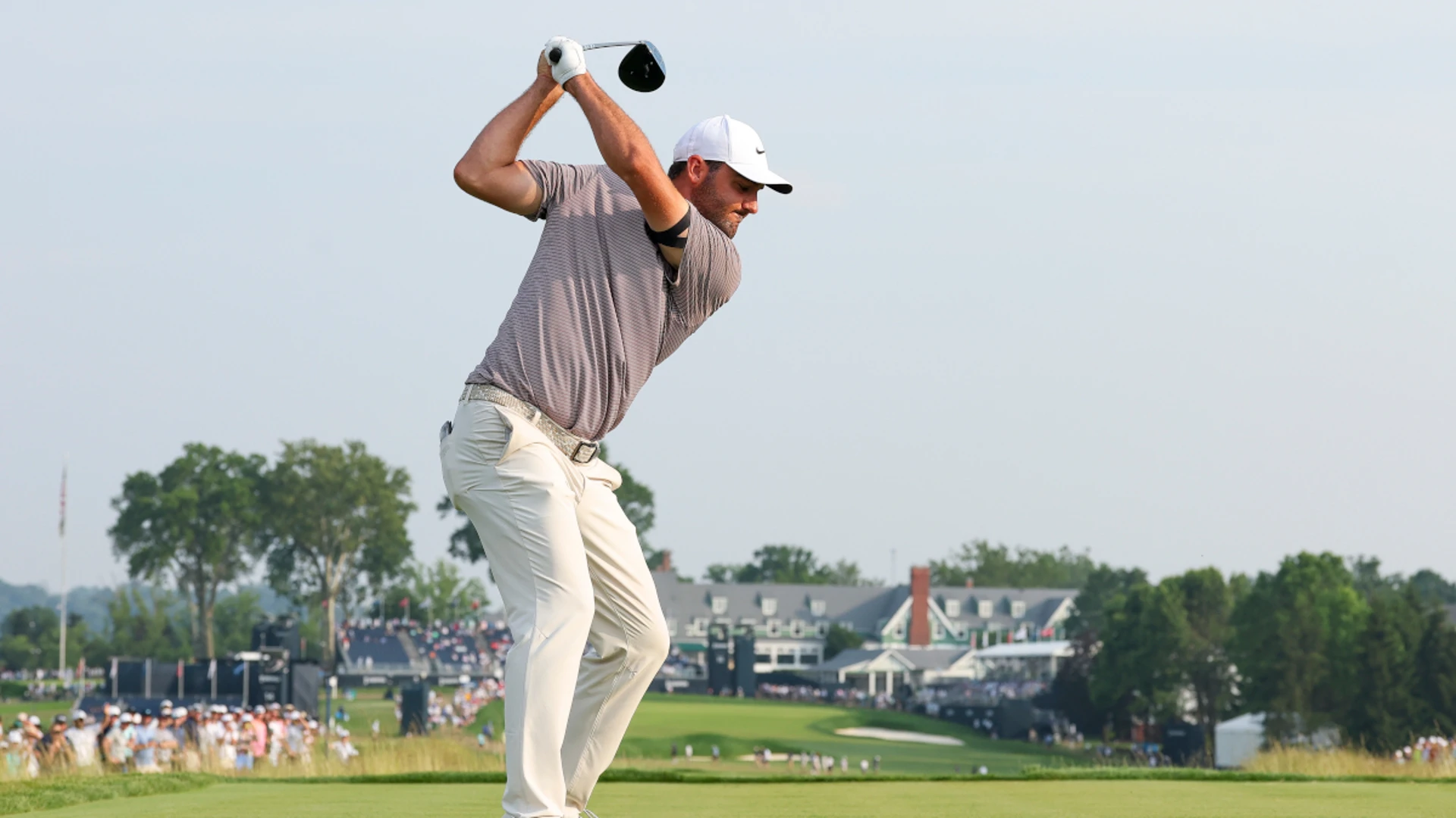 Scheffler sets out early with hopes of moving into US Open contention