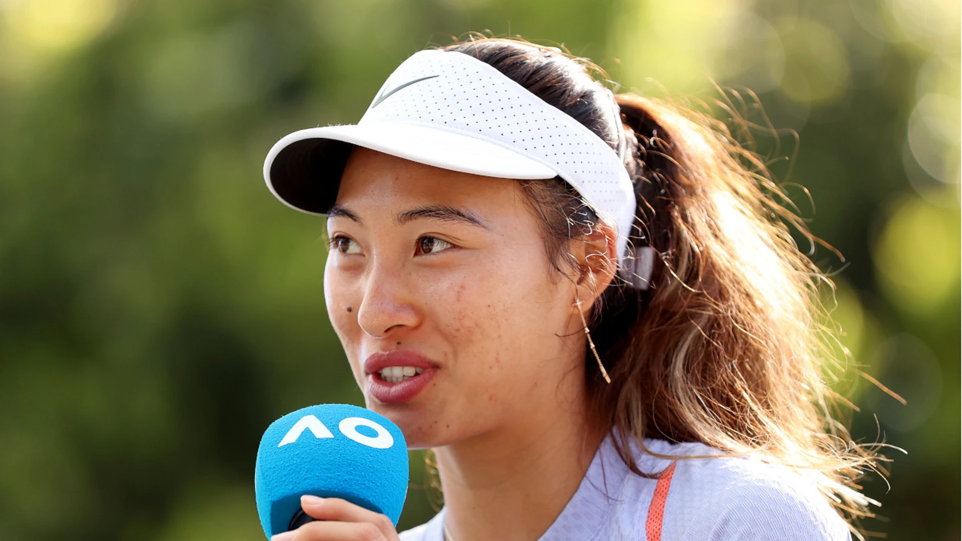 Zheng looks to emulate Li's Australian Open success