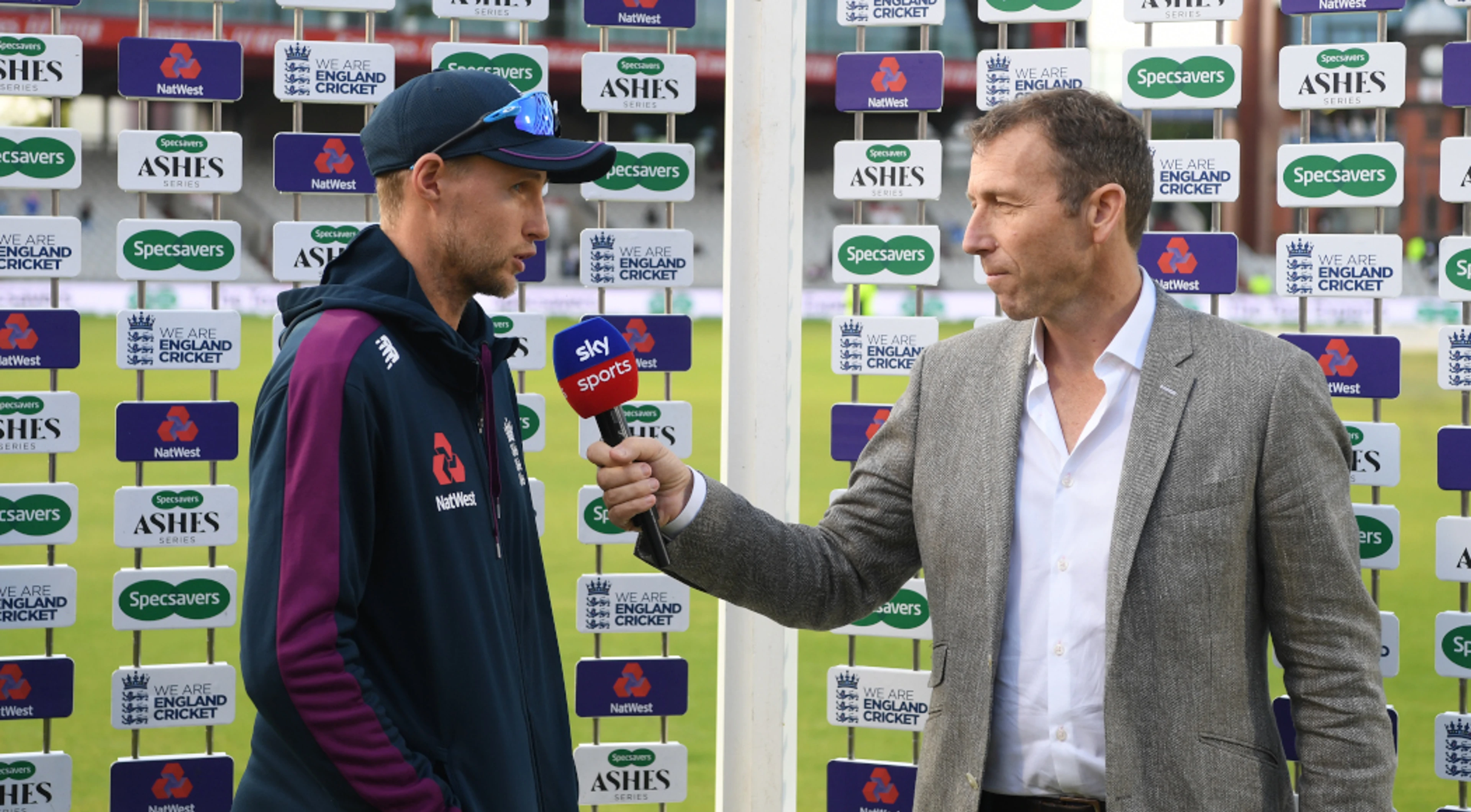 Root under 'no pressure' despite Ashes failure - Bayliss