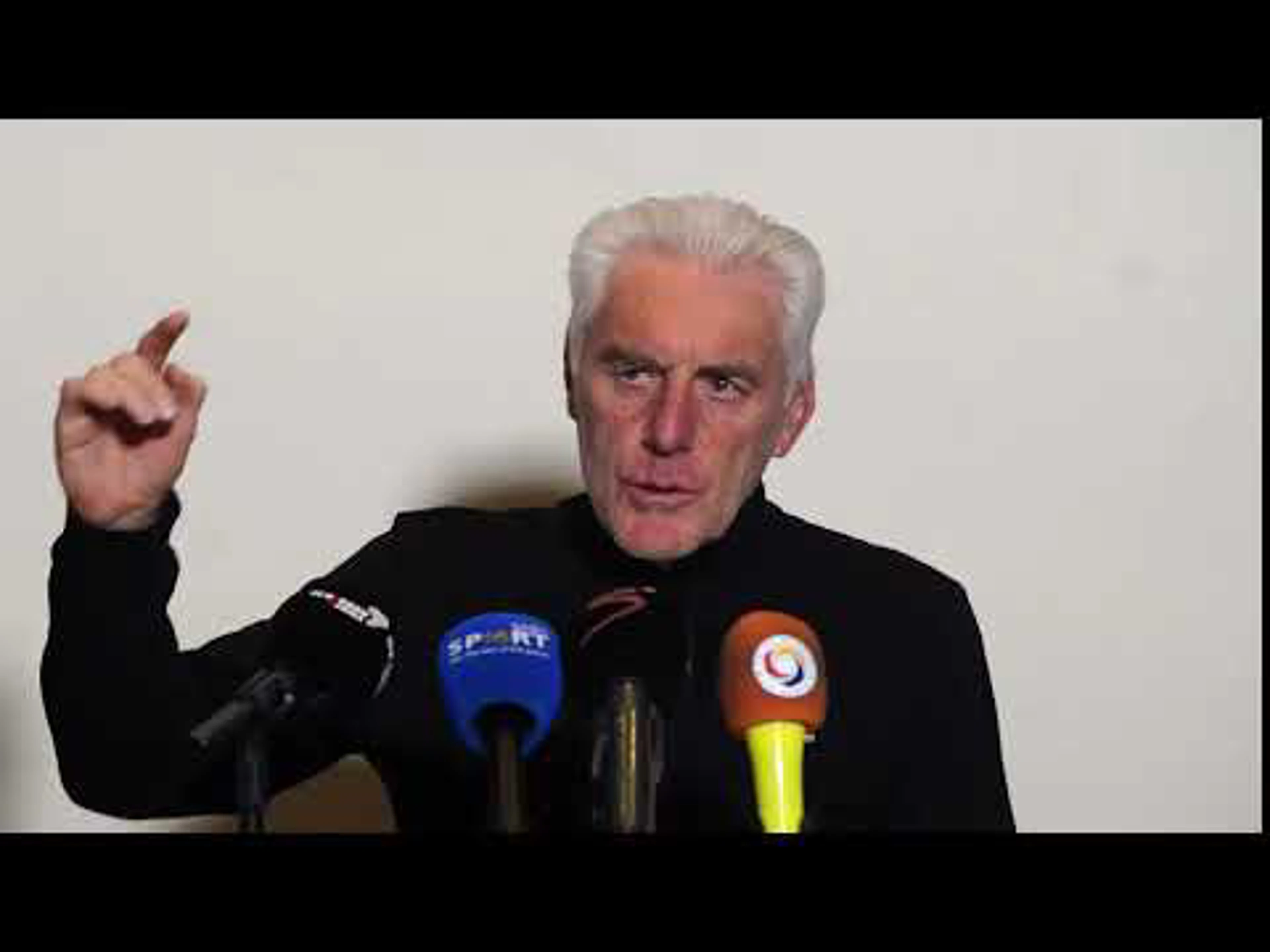 Hugo Bross' Roundtable | Reflects on the controversial VAR moment