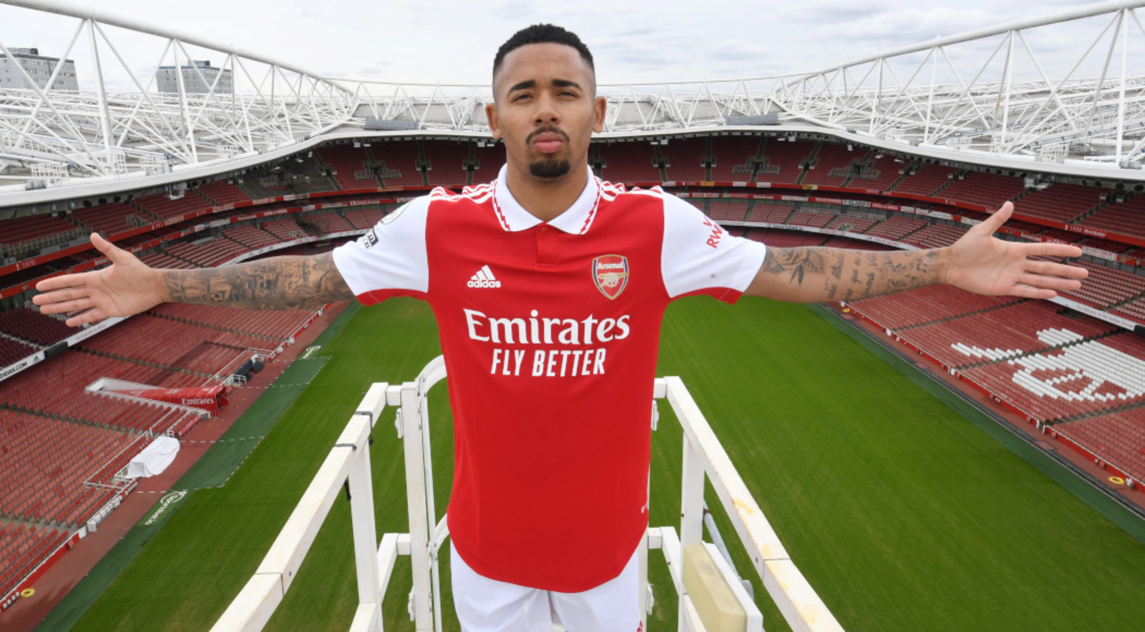 Jesus wants to emulate boyhood hero Henry after sealing Arsenal move