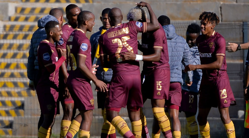 Stellenbosch FC maintain their place at the top